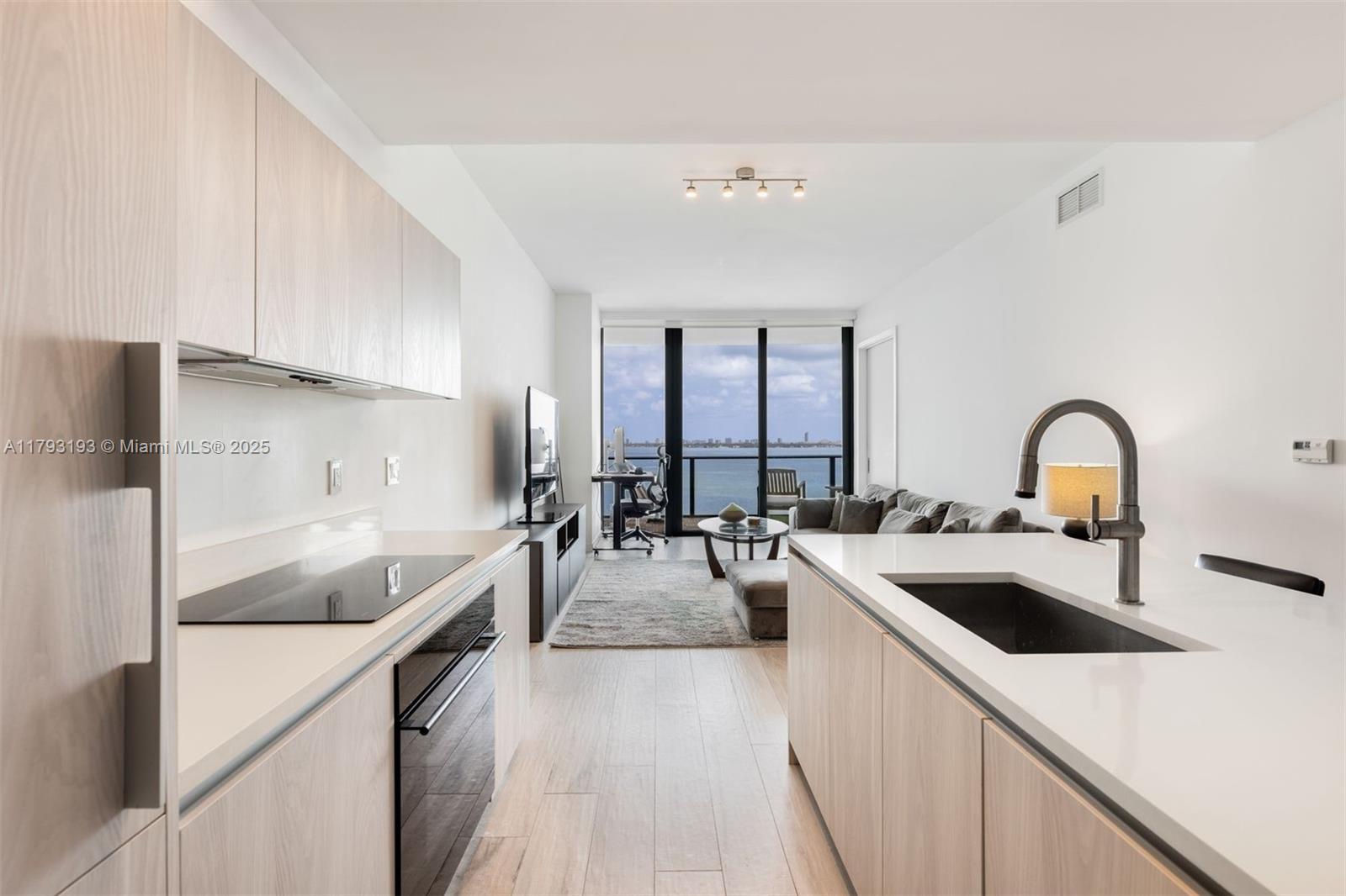 Miami, Florida, 33137, United States, 1 Bedroom Bedrooms, ,2 BathroomsBathrooms,Residential,For Sale,1792860