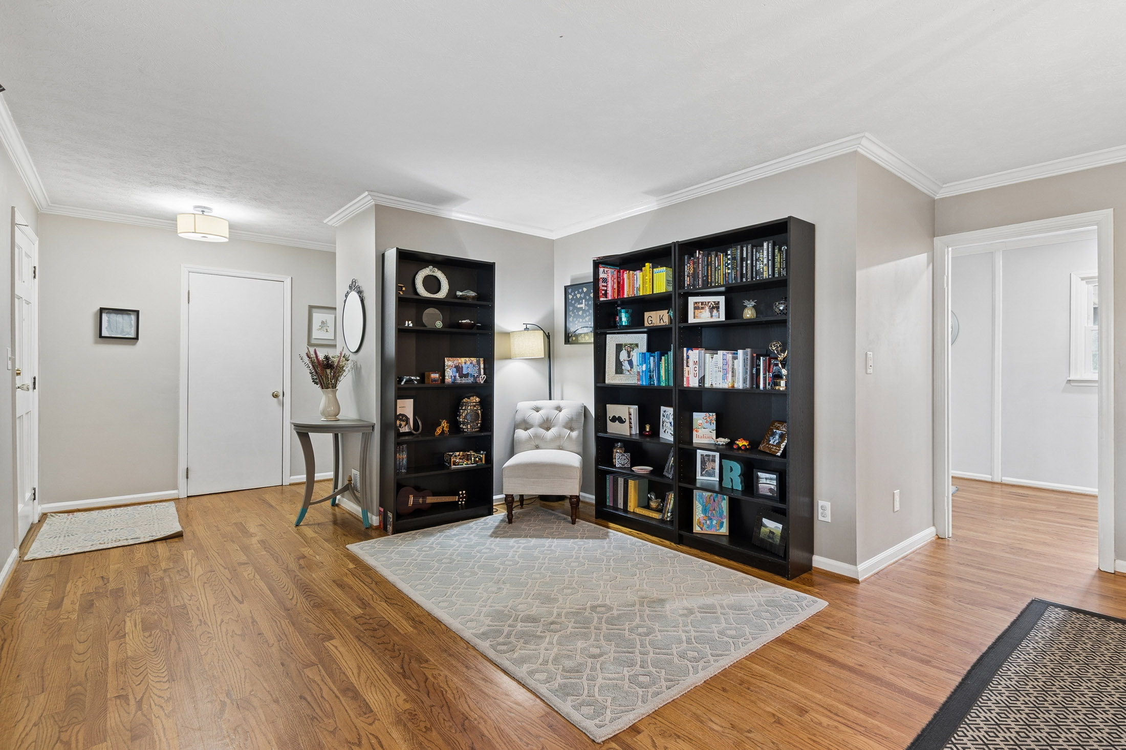  Charming Brick Ranch Nestled in Desirable Lockridge Forest Community - 物件實景