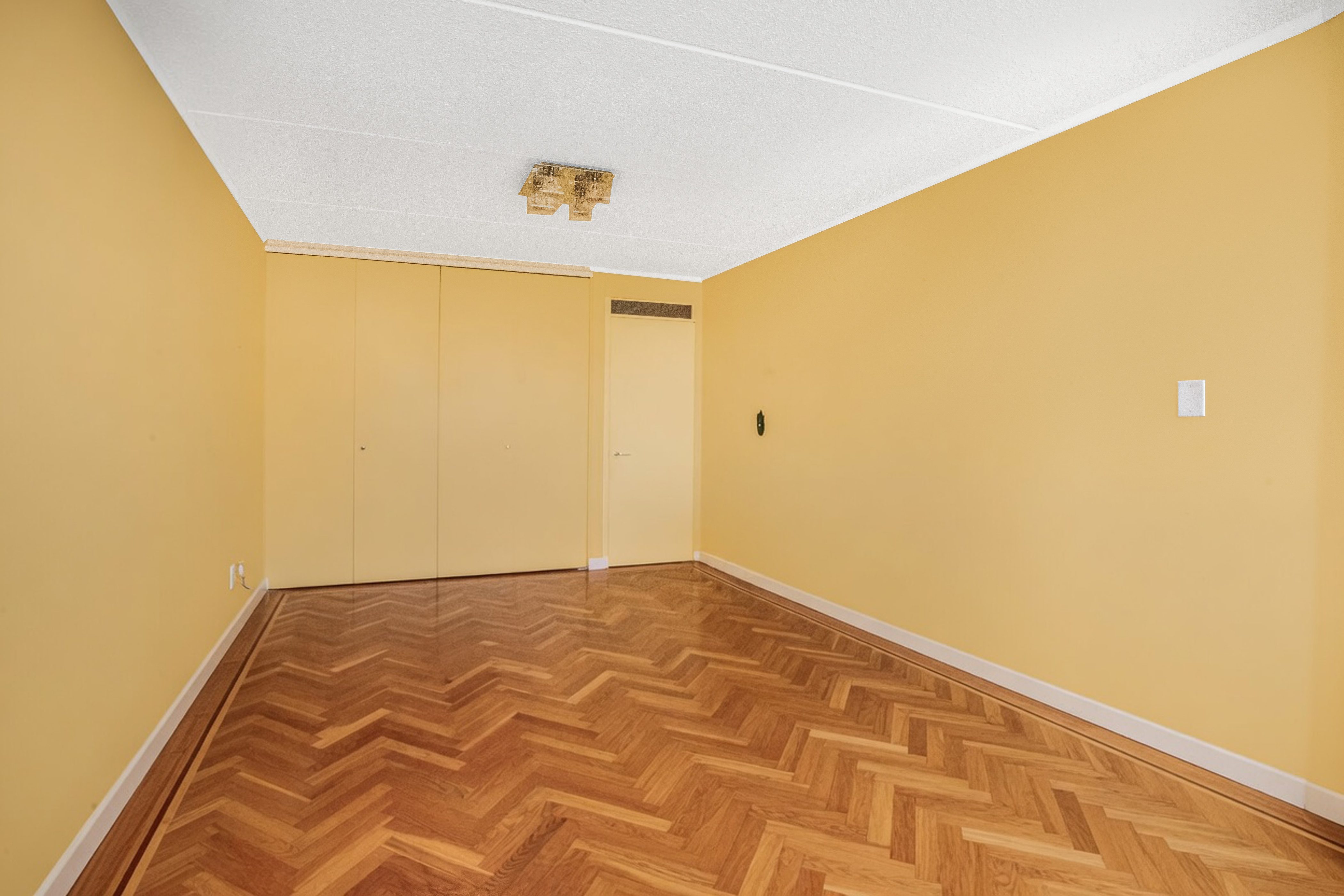  1155 Warburton Avenue - 物件實景