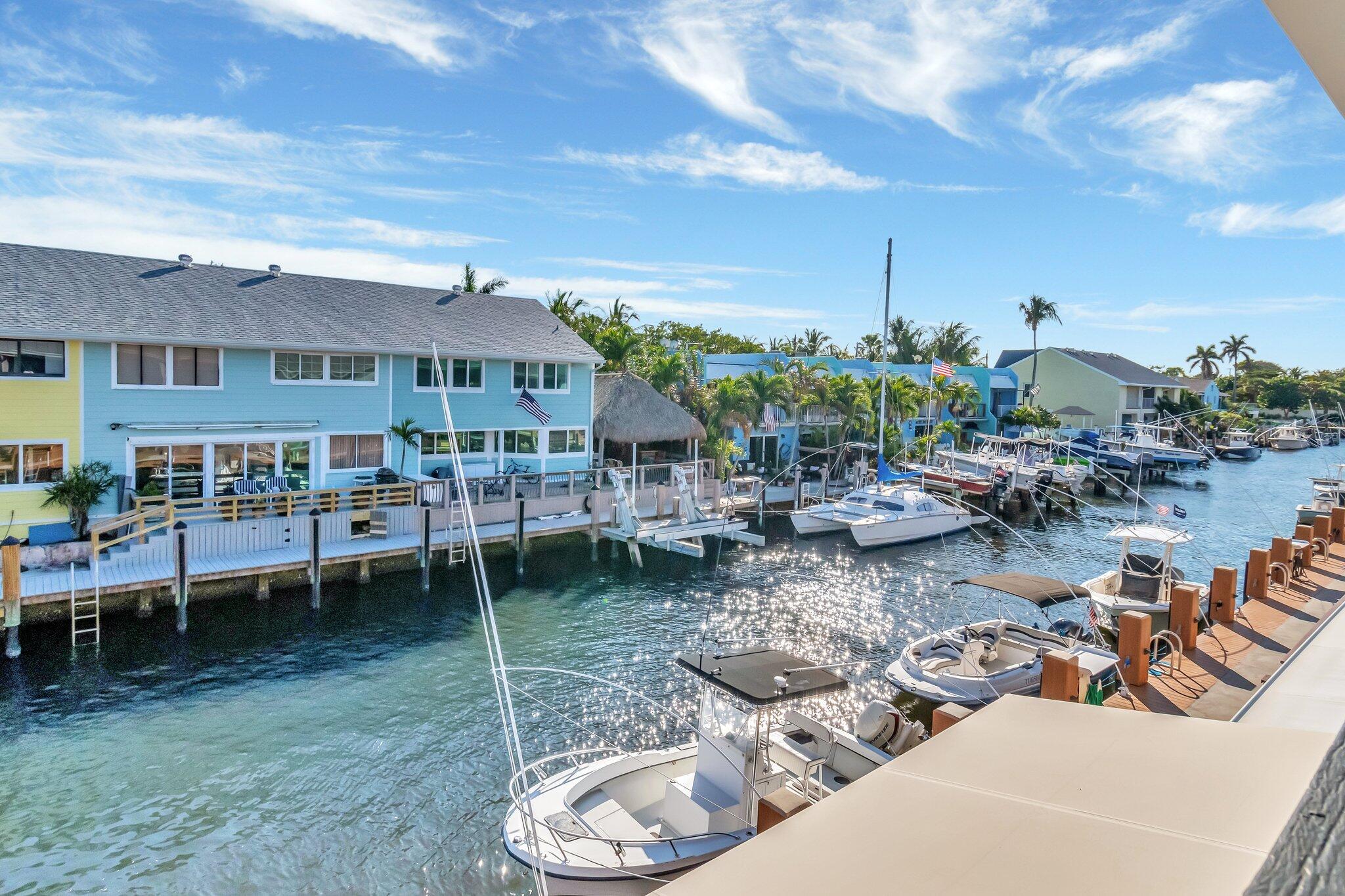 Boynton Beach, Florida, 33435, United States, 2 Bedrooms Bedrooms, ,3 BathroomsBathrooms,Residential,For Sale,1927808