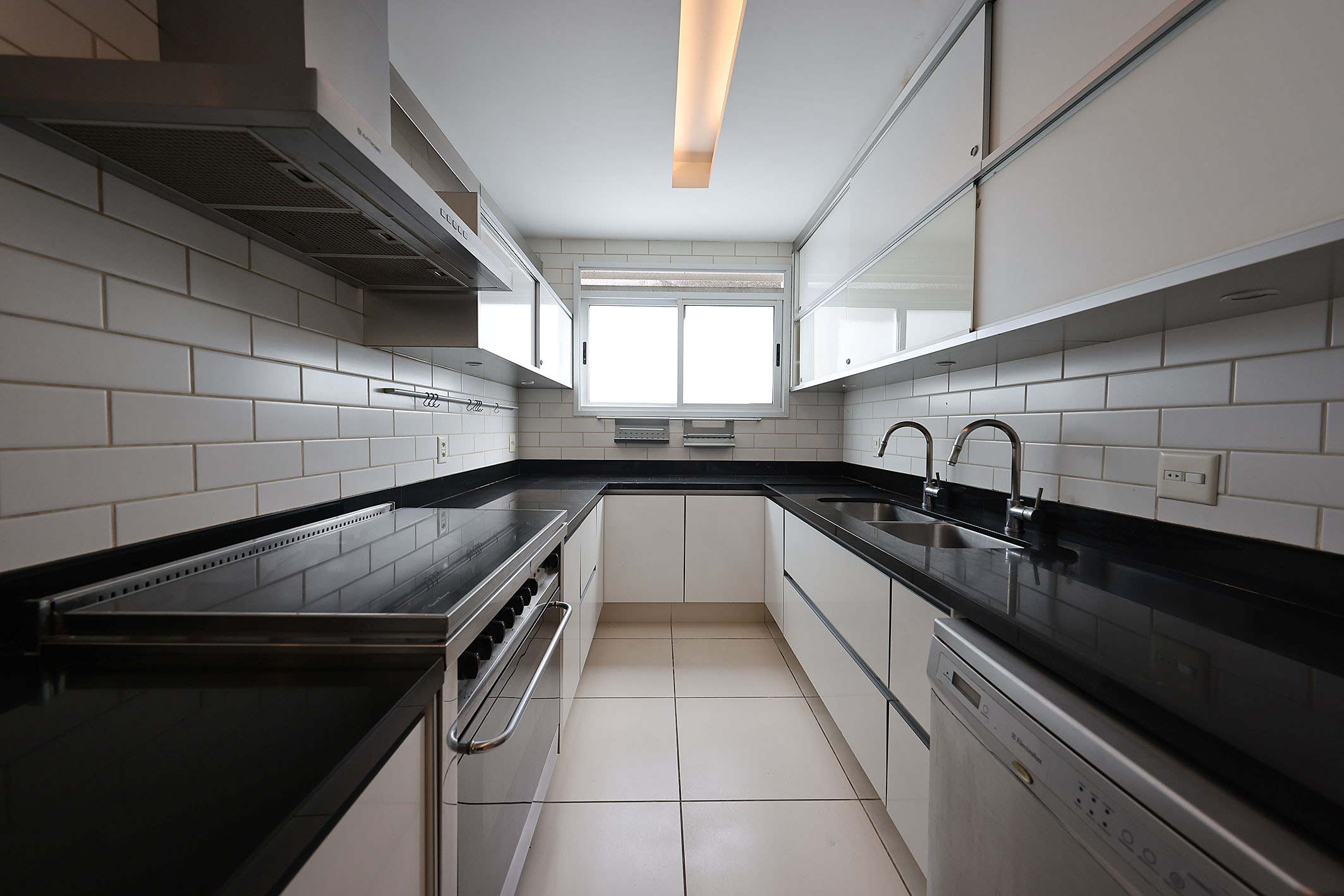  Exclusive penthouse with open views on Francisco Bhering - 物件實景