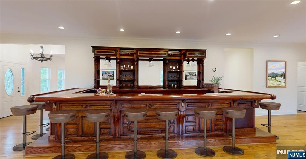 Sandyston, New Jersey, 07826, United States, 6 Bedrooms Bedrooms, ,5 BathroomsBathrooms,Residential,For Sale,1906091