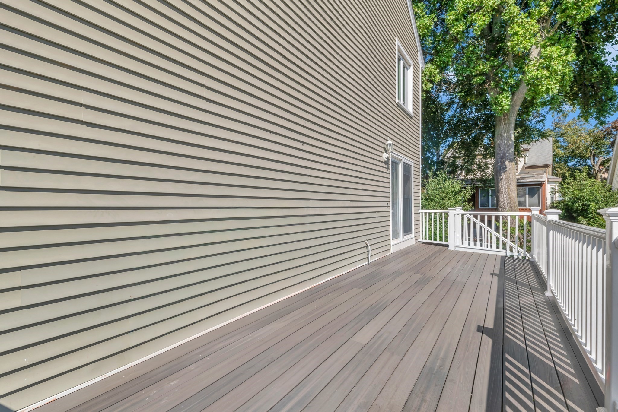 Lynn, Massachusetts, 01905, United States, 4 Bedrooms Bedrooms, ,3 BathroomsBathrooms,Residential,For Sale,1979746