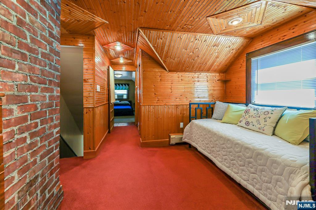 Fair Lawn, New Jersey, 07410, United States, 4 Bedrooms Bedrooms, ,2 BathroomsBathrooms,Residential,For Sale,1940655