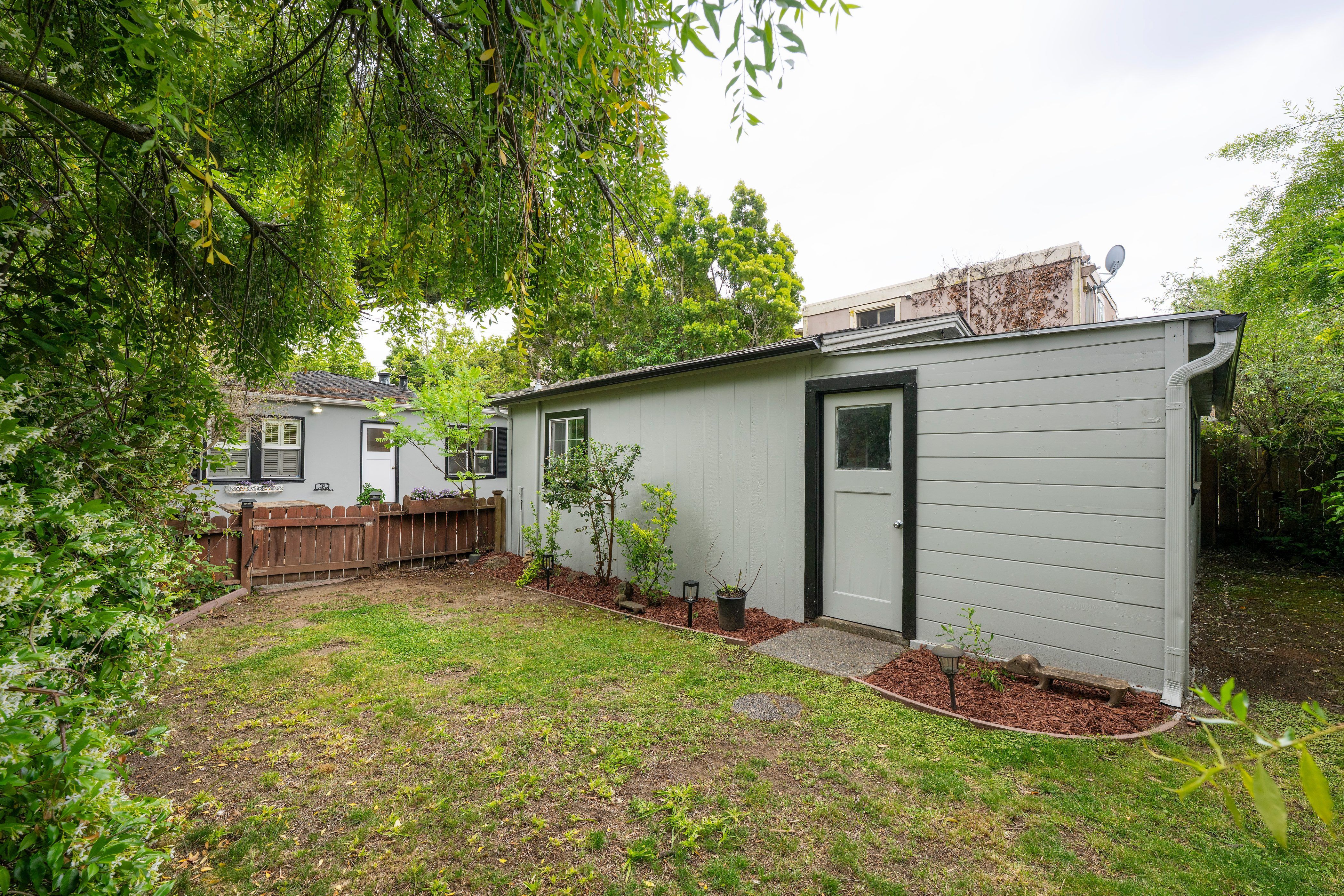  Charming One-Story Near Downtown Burlingame - 物件實景