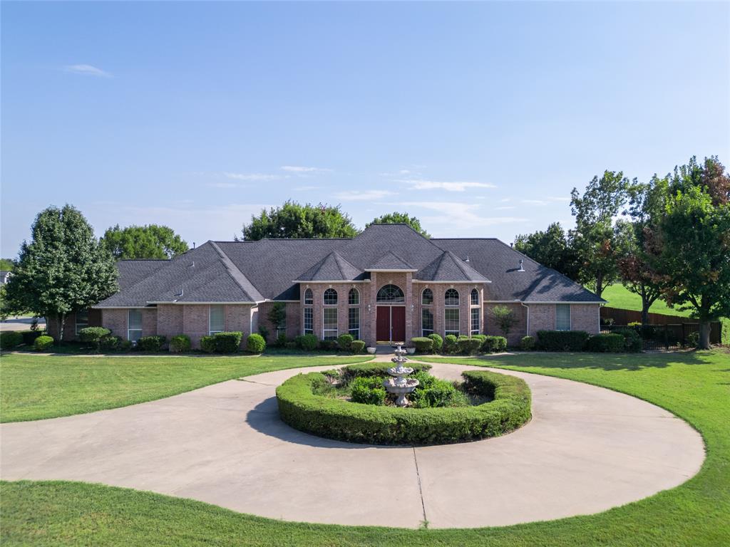 Crowley, Texas, 76036, United States, 4 Bedrooms Bedrooms, ,3 BathroomsBathrooms,Residential,For Sale,1930619