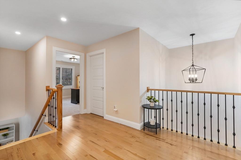 Sturbridge, Massachusetts, 01566, United States, 4 Bedrooms Bedrooms, ,4 BathroomsBathrooms,Residential,For Sale,1801654