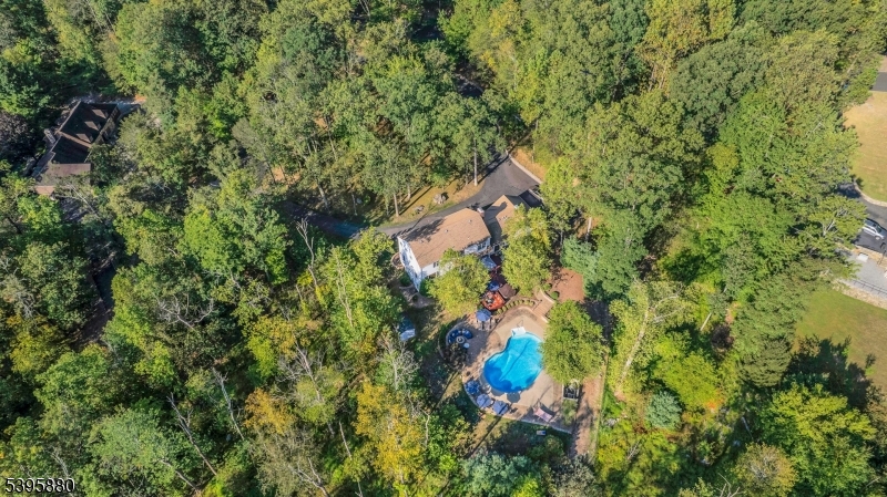 Morris Twp., New Jersey, 07960, United States, 4 Bedrooms Bedrooms, ,4 BathroomsBathrooms,Residential,For Sale,1989461