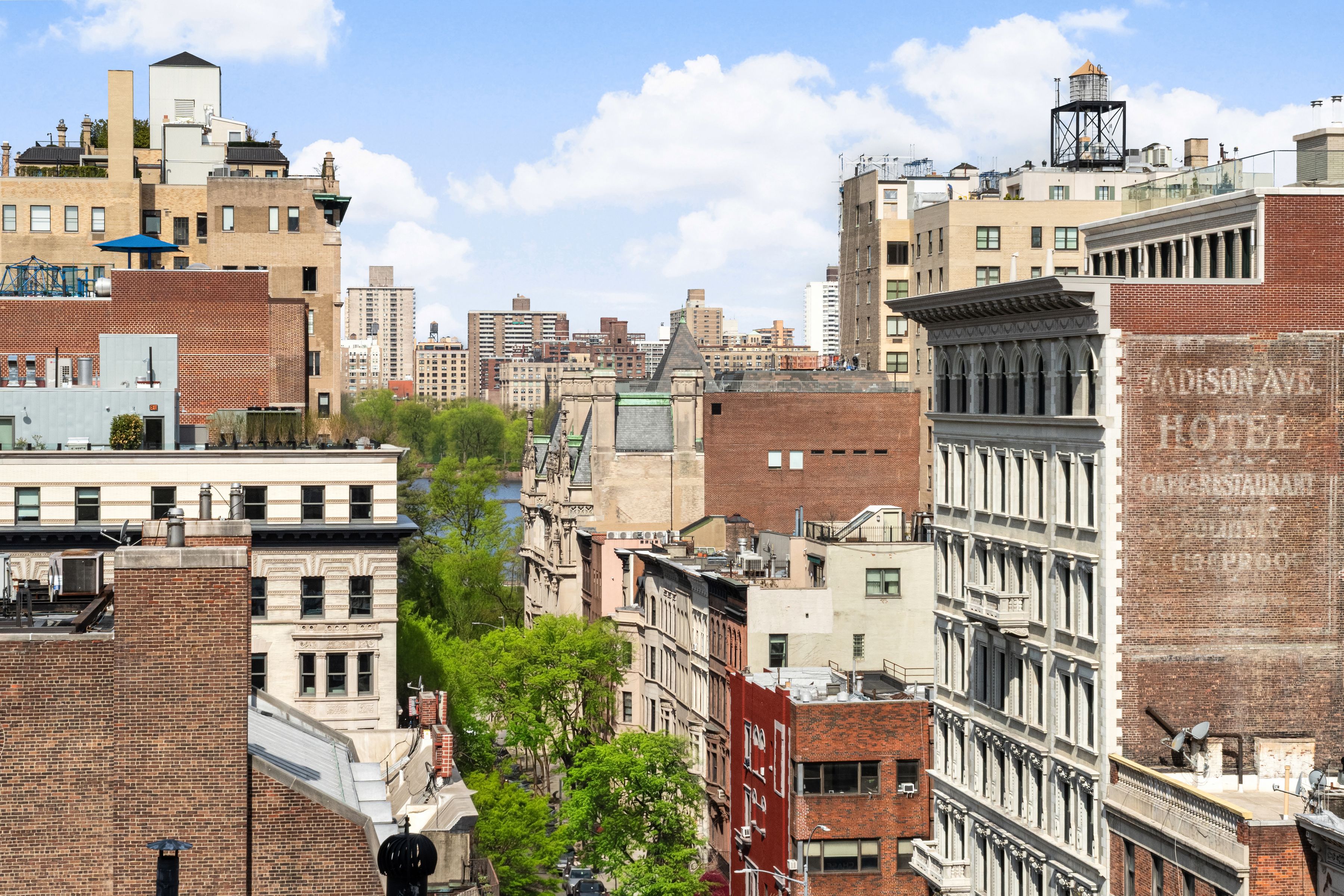  Charming & Bright High Floor 2 Bedroom - 物件實景