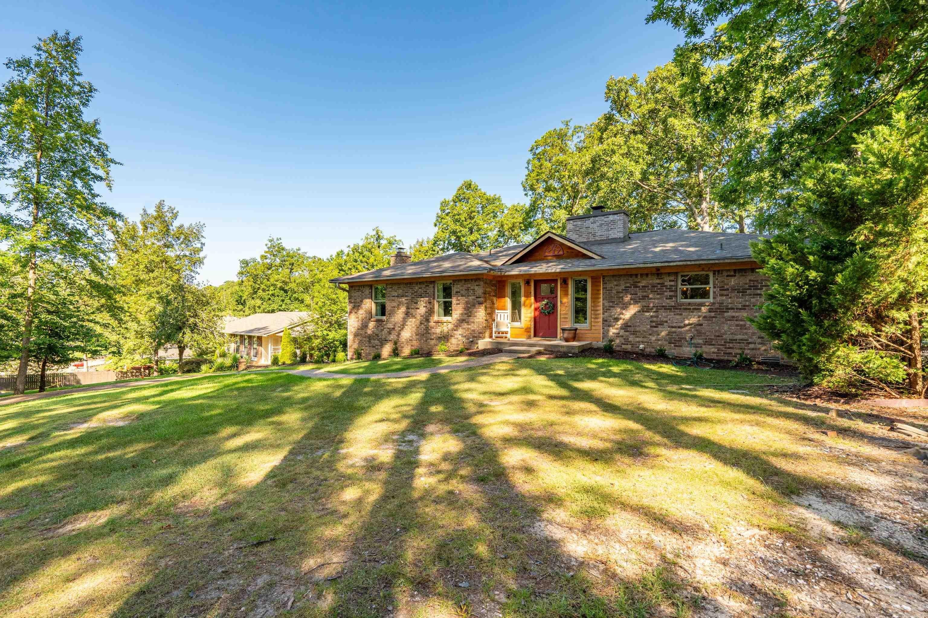 Hot Springs, Arkansas, 71913, United States, 3 Bedrooms Bedrooms, ,3 BathroomsBathrooms,Residential,For Sale,1905821