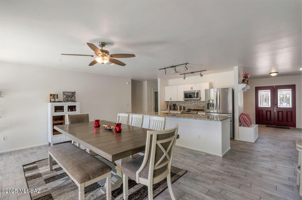 Tucson, Arizona, 85715, United States, 4 Bedrooms Bedrooms, ,2 BathroomsBathrooms,Residential,For Sale,1955495