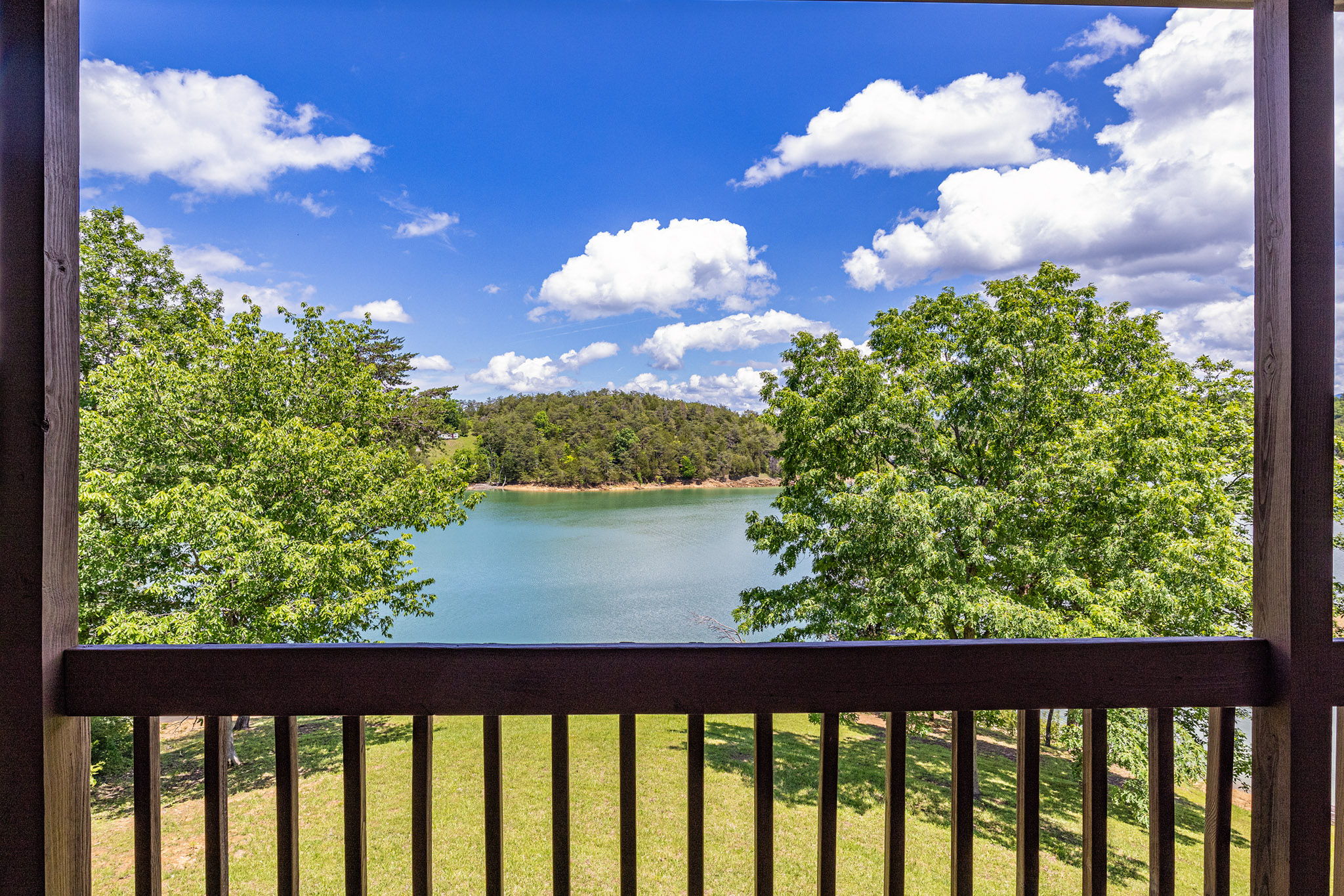 Sevierville, Tennessee, 37876, United States, 3 Bedrooms Bedrooms, ,2 BathroomsBathrooms,Residential,For Sale,1937497