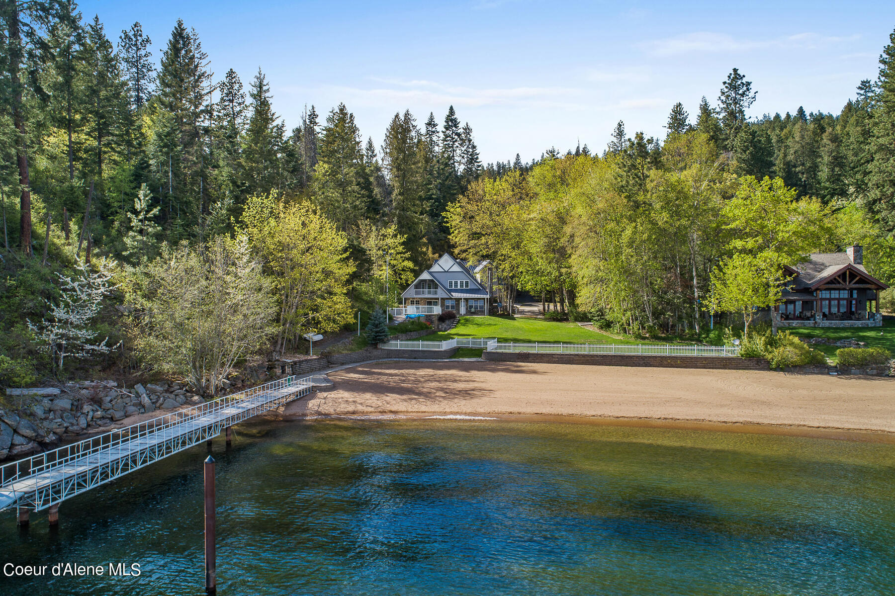 Coeur d'Alene, Idaho, 83814, United States, 5 Bedrooms Bedrooms, ,3 BathroomsBathrooms,Residential,For Sale,1976394
