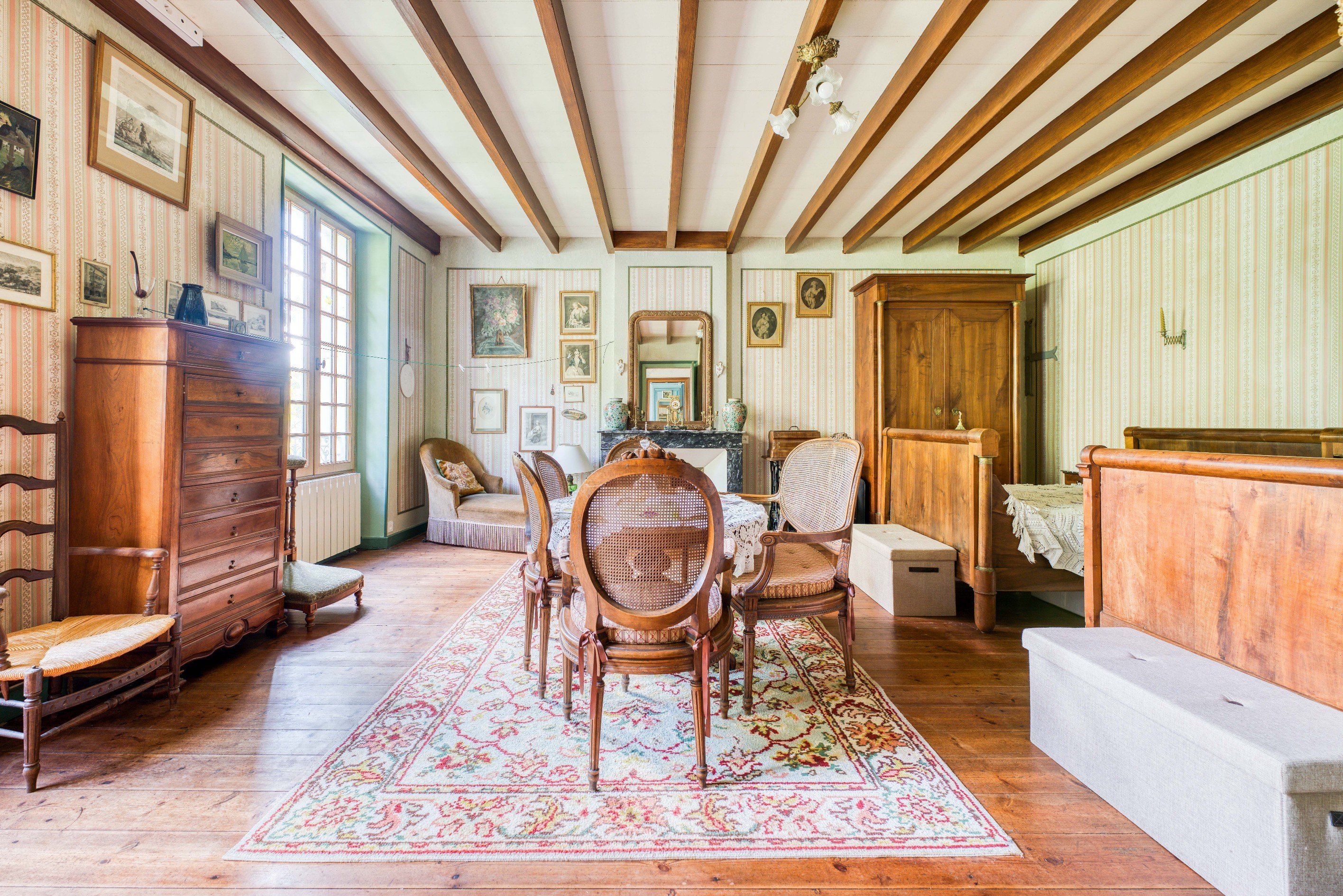  BEAUTIFUL MANOR HOUSE WITH 2 COTTAGES 15 MINUTES FROM SAINTES - 物件實景
