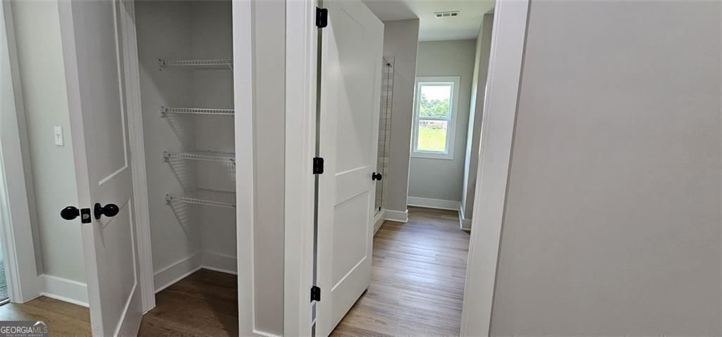 Loganville, Georgia, 30052, United States, 4 Bedrooms Bedrooms, ,4 BathroomsBathrooms,Residential,For Sale,1894991