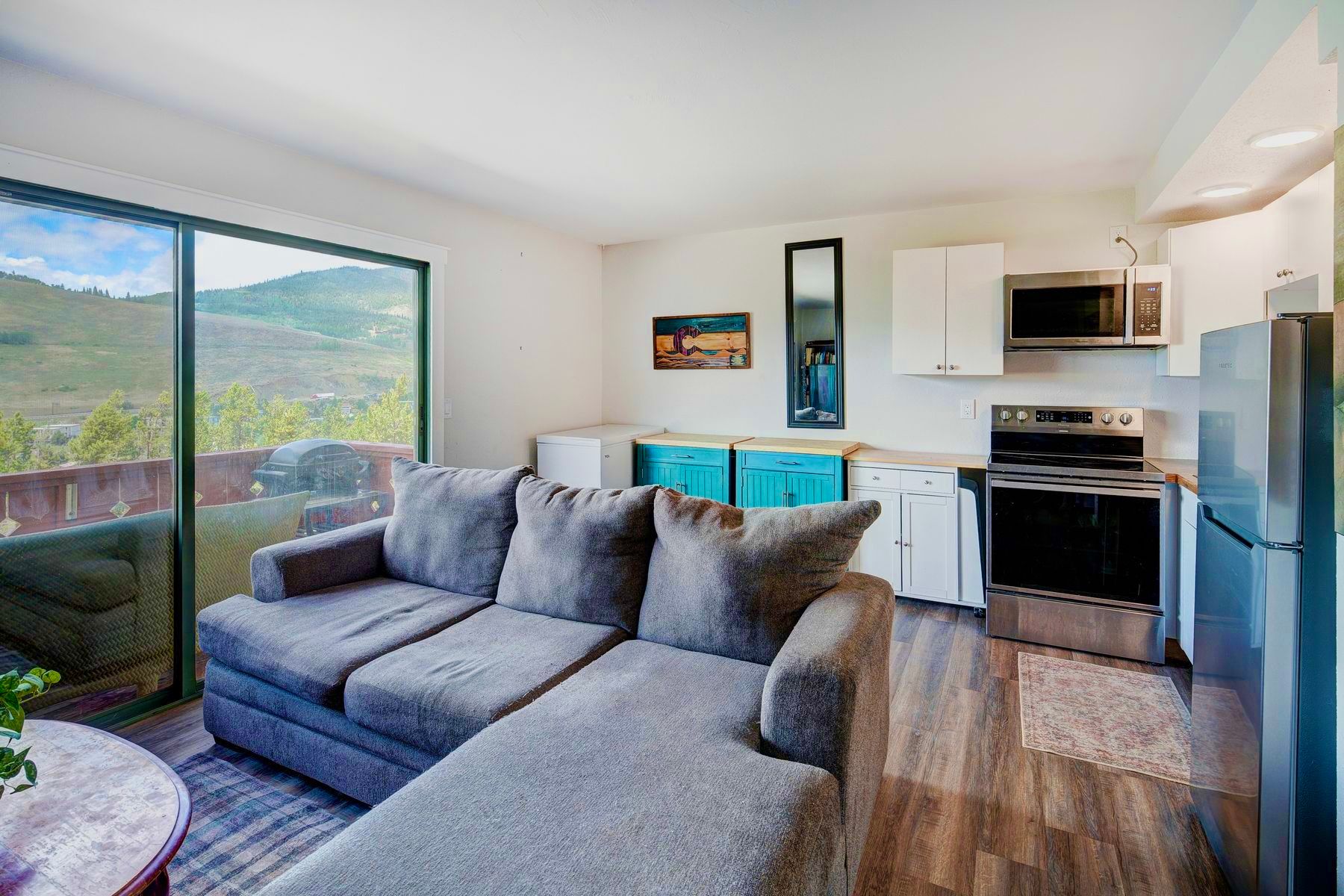 Dillon Valley Condo A-201 - 物件實景