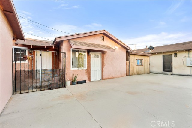 Compton, California, 90220, United States, 3 Bedrooms Bedrooms, ,2 BathroomsBathrooms,Residential,For Sale,1974980