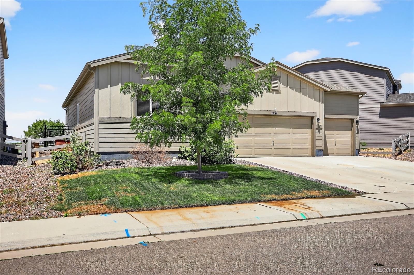Fort Lupton, Colorado, 80621, United States, 3 Bedrooms Bedrooms, ,1 BathroomBathrooms,Residential,For Sale,1892926