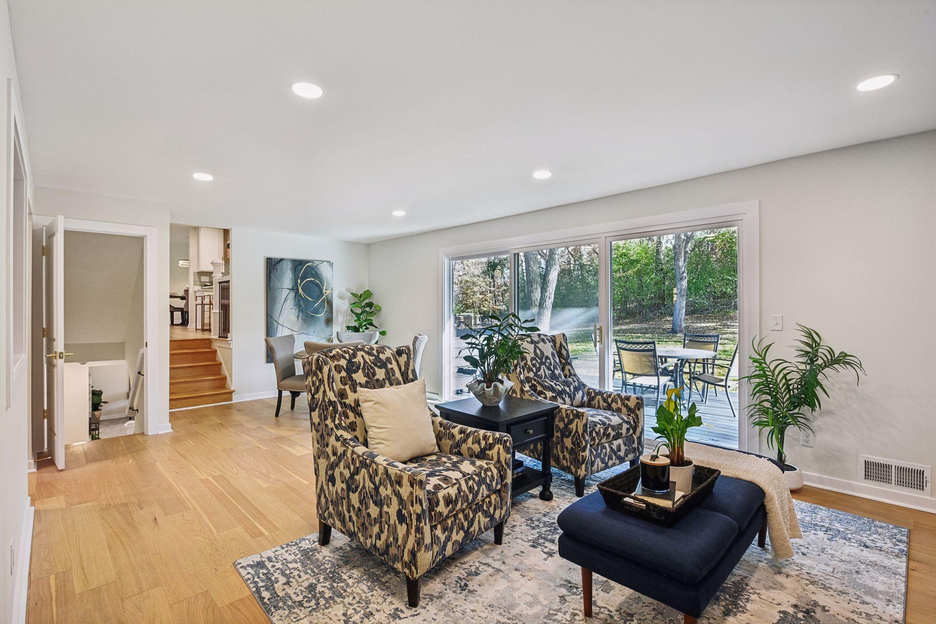 Wayzata, Minnesota, 55391, United States, 5 Bedrooms Bedrooms, ,3 BathroomsBathrooms,Residential,For Sale,1991556