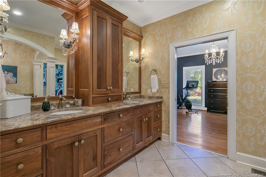 Fayetteville, North Carolina, 28303, United States, 4 Bedrooms Bedrooms, ,5 BathroomsBathrooms,Residential,For Sale,1992952