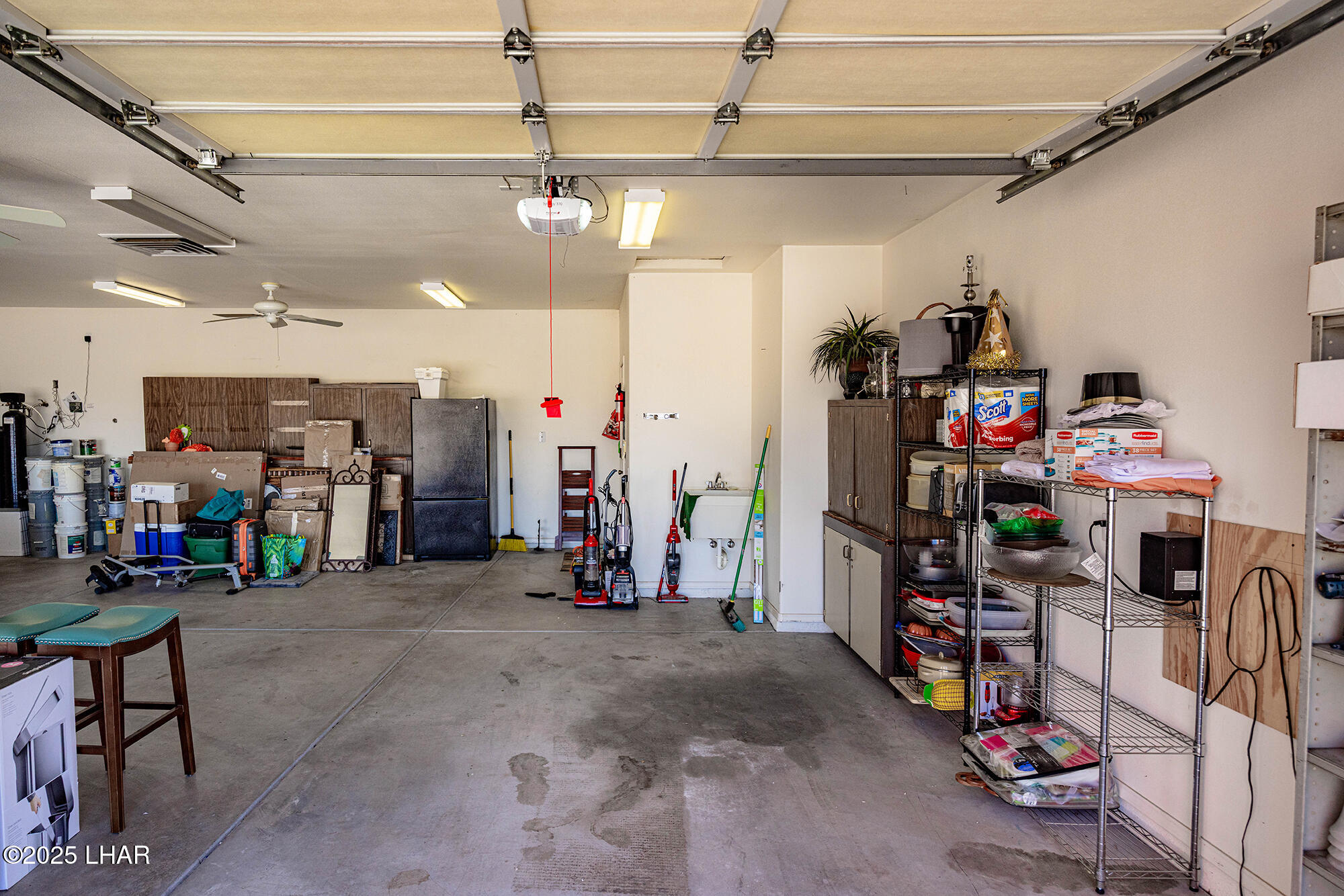 Lake Havasu City, Arizona, 86406, United States, 5 Bedrooms Bedrooms, ,3 BathroomsBathrooms,Residential,For Sale,1996890