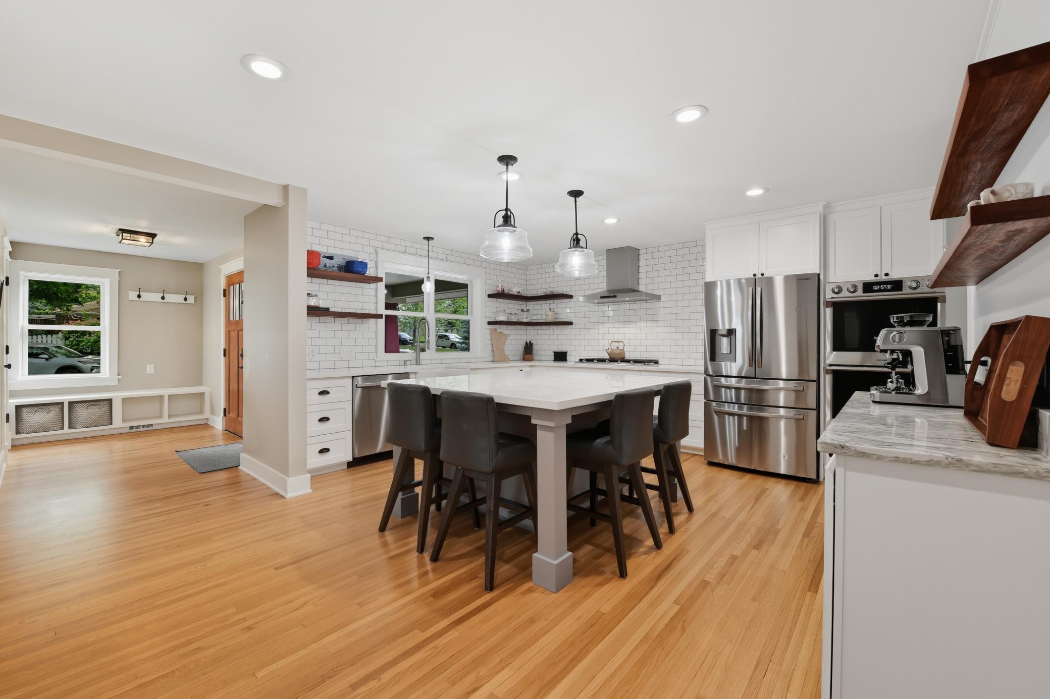 Richfield, Minnesota, 55423, United States, 3 Bedrooms Bedrooms, ,1 BathroomBathrooms,Residential,For Sale,1938909