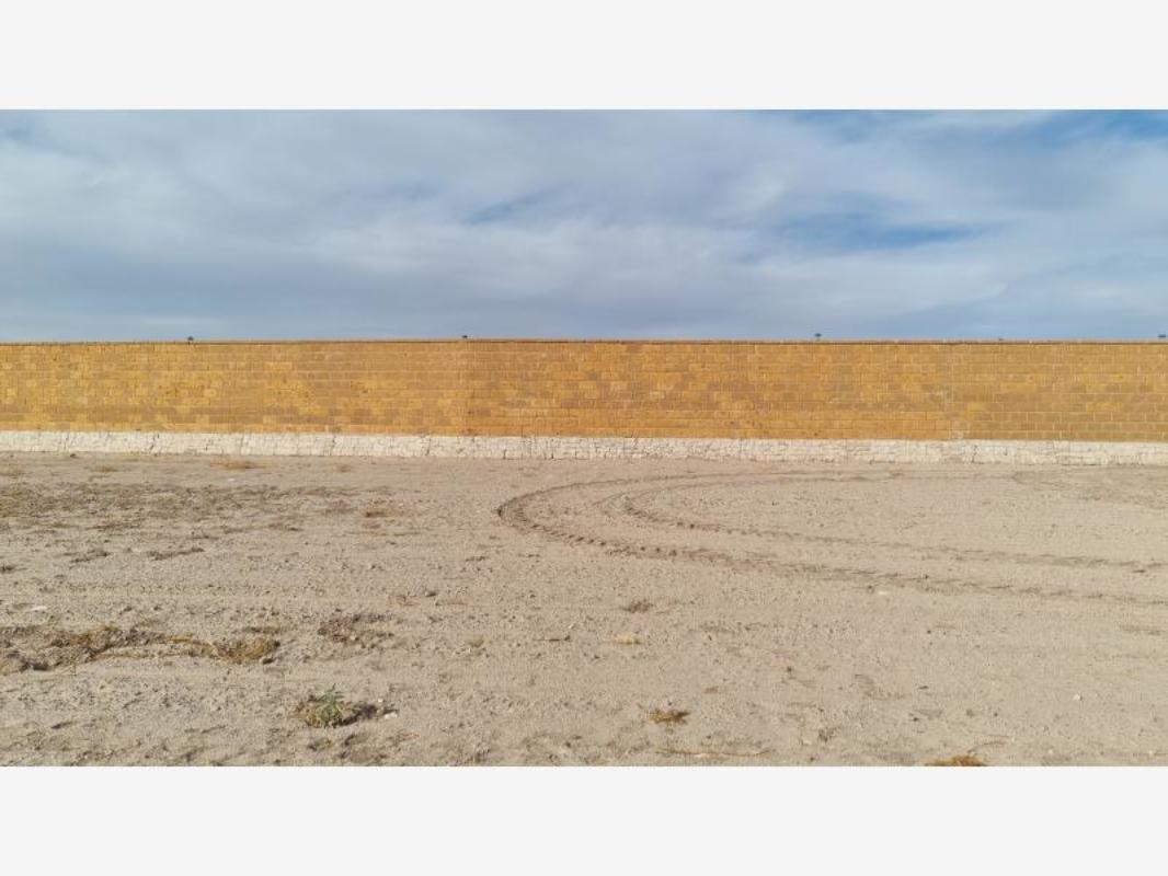 CARDOS, Torreón, Coahuila de Zaragoza, 27105, Mexico, 1 Bedroom Bedrooms, ,Residential,For Sale,CARDOS,1623183