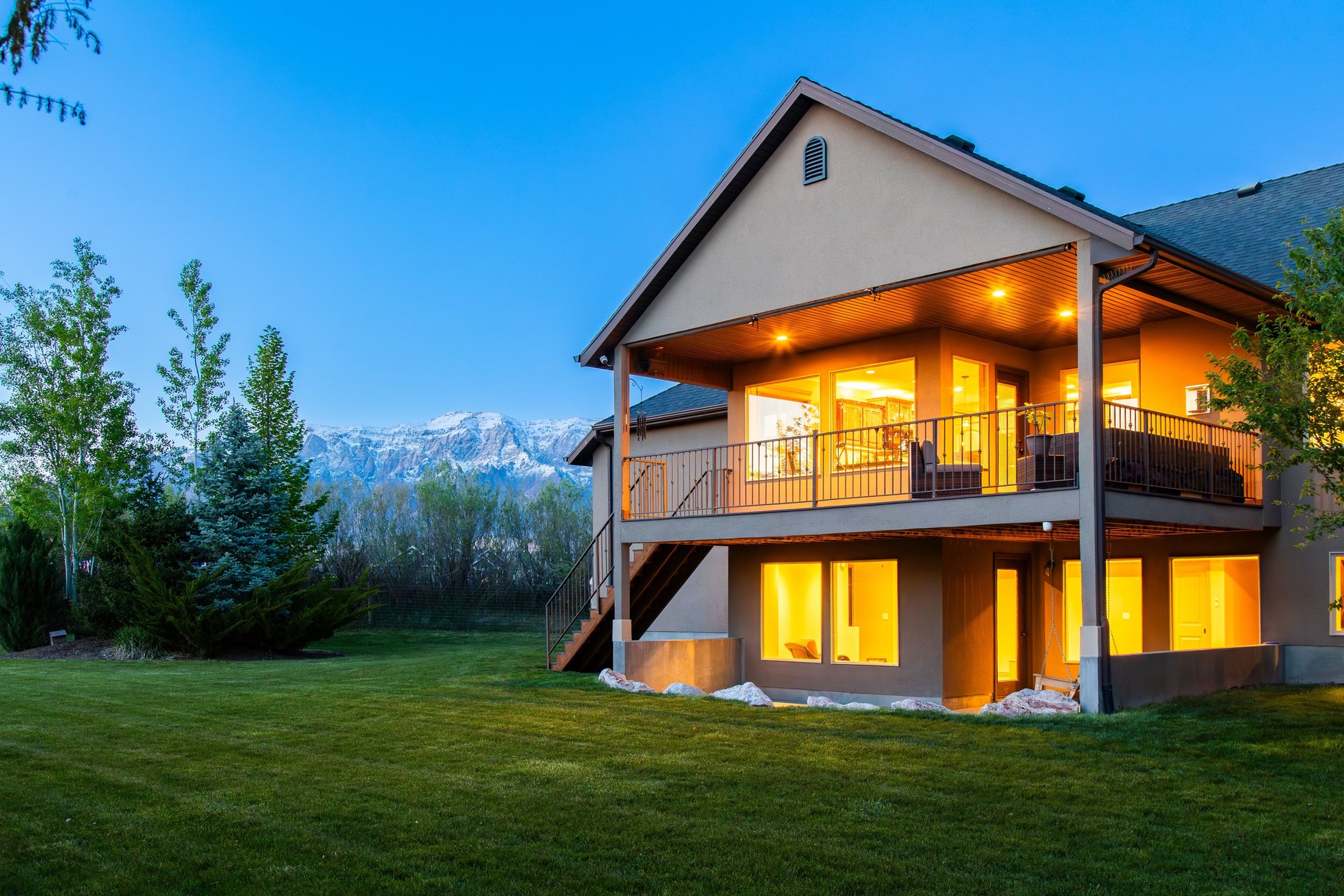  Luxury Custom Rambler on .86 Acre Park Like Setting and Extensive Mountain Views - 物件實景