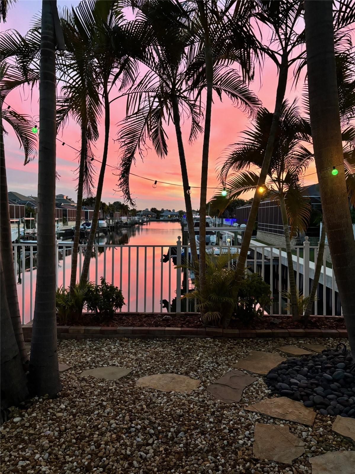 Apollo Beach, Florida, 33572, United States, 4 Bedrooms Bedrooms, ,3 BathroomsBathrooms,Residential,For Sale,1920330