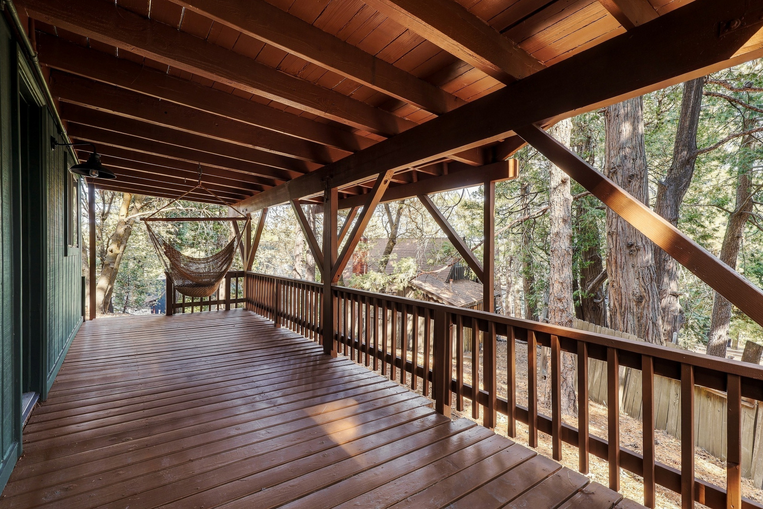  1144 Scenic Way, Lake Arrowhead, CA 92378 - 物件實景