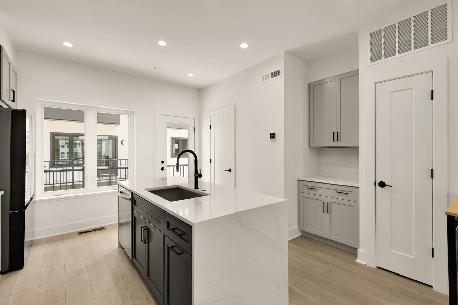  2615 Olmsted Court NW, Washington, DC, 20001 - 物件實景