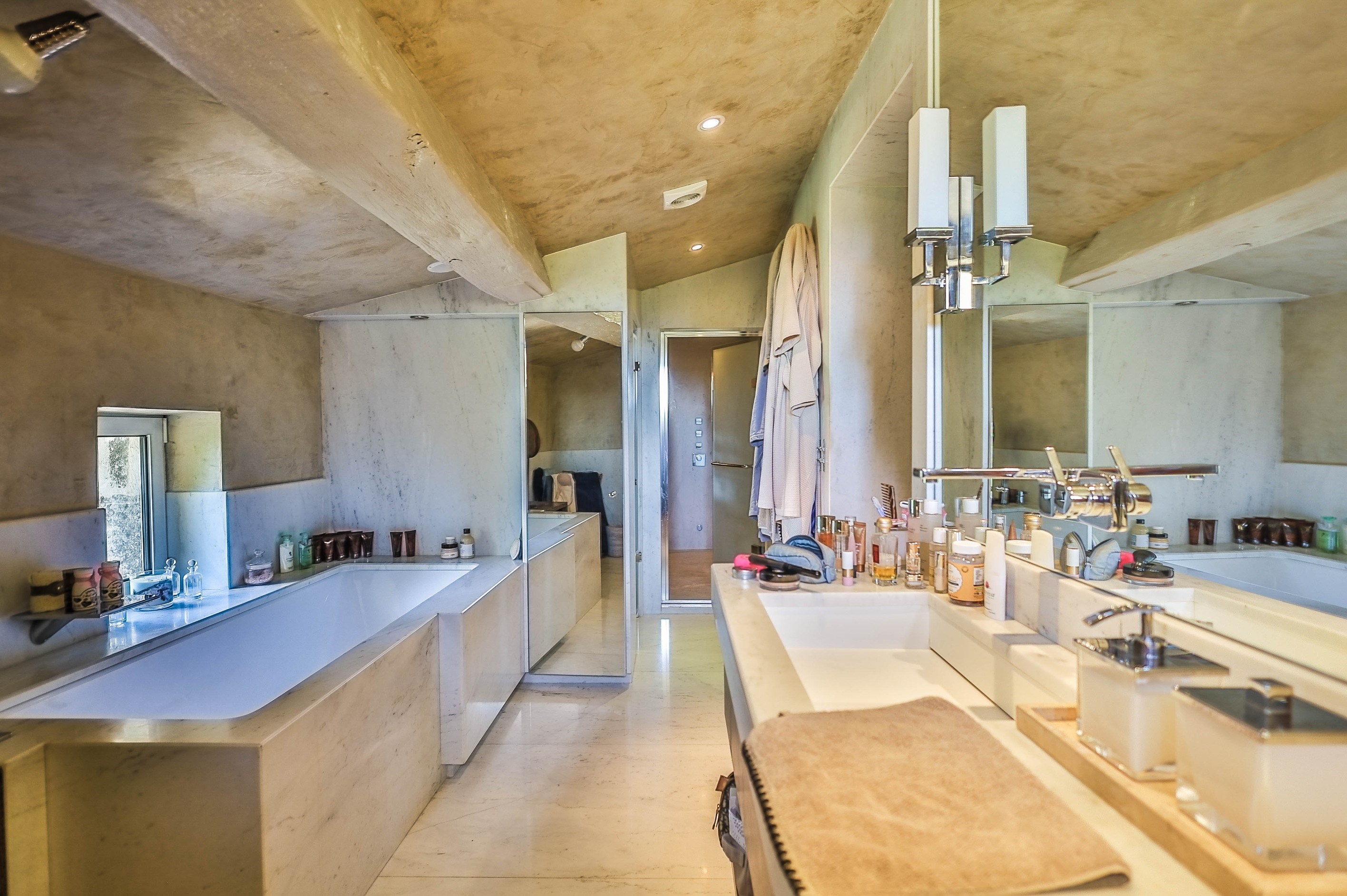  A rare and inspiring estate in one of Provence
