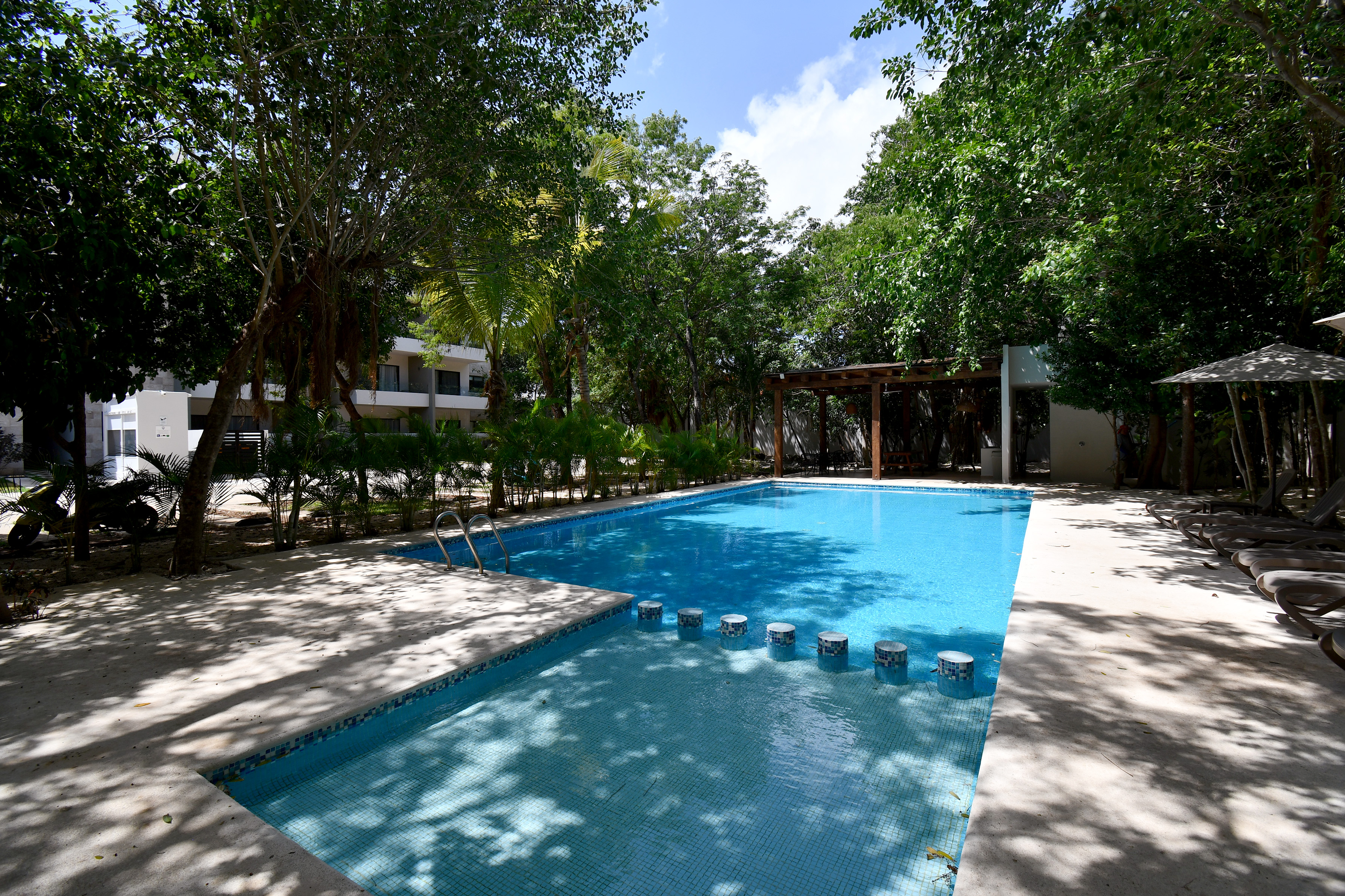  Modern Three-Bedroom Apartment with Terrace in Selvanova, Coto 8 - 物件實景