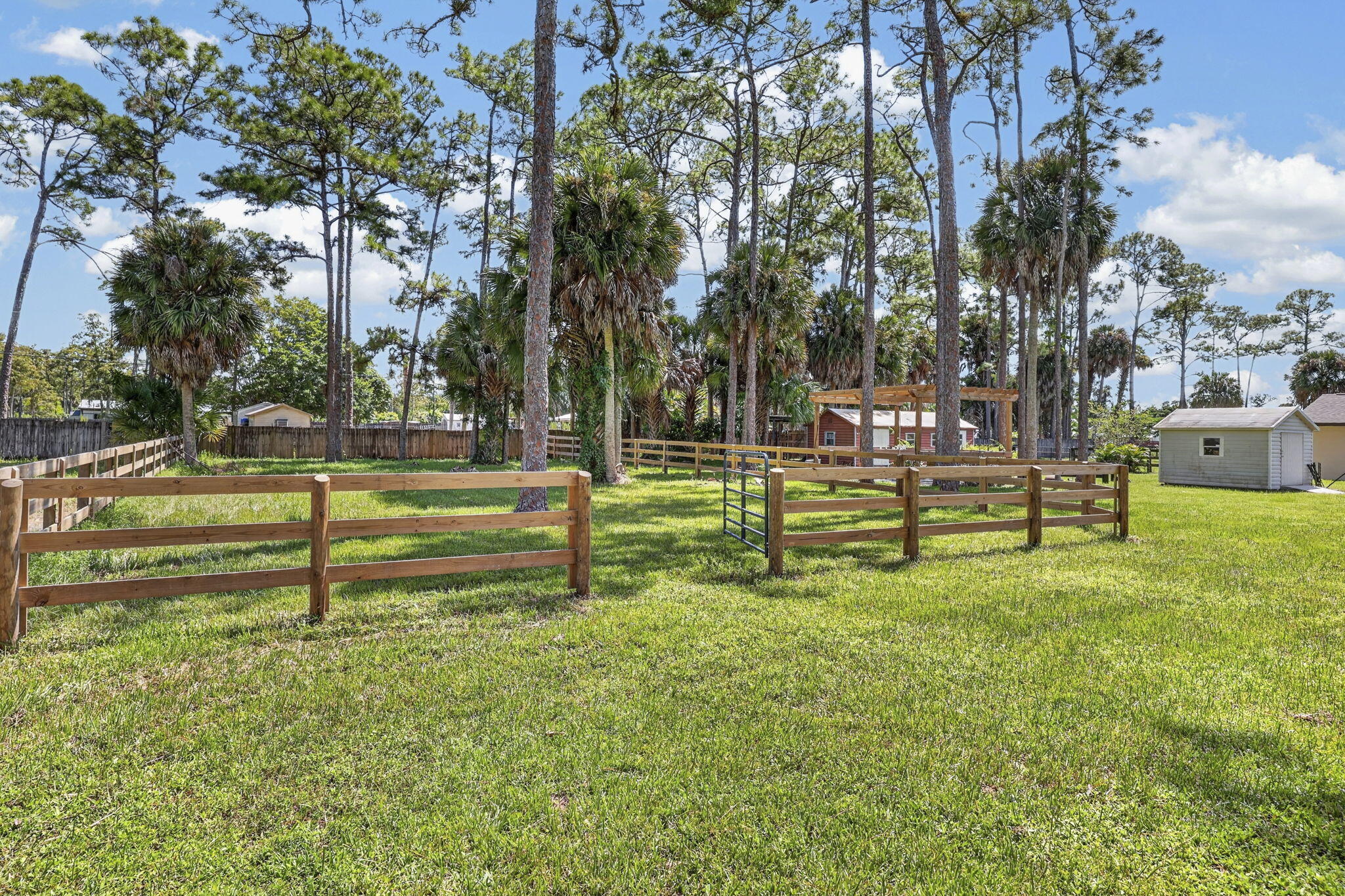  13253 Casey Road - 物件實景