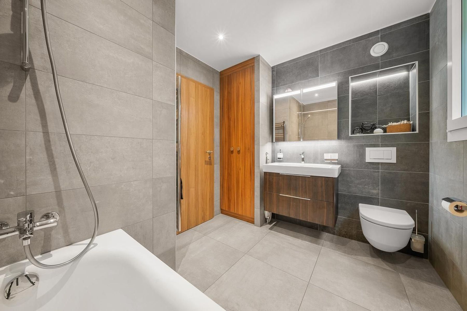  Large, bright 4.5-room apartment with private garden in the heart of Le Brassus - 物件實景