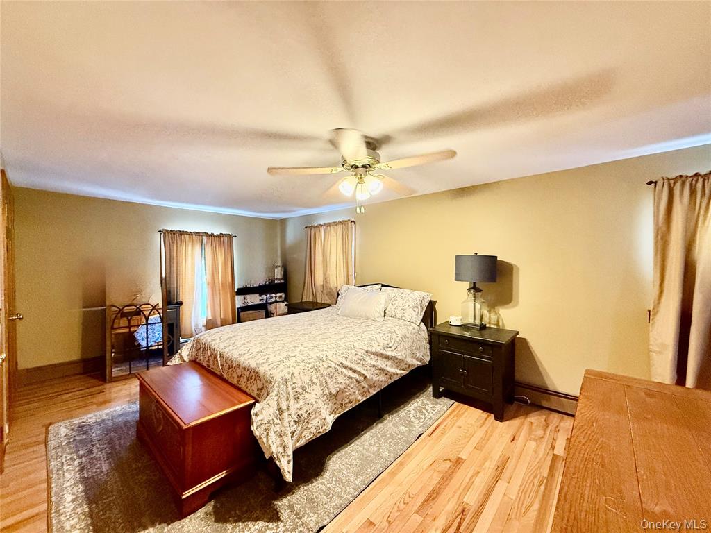 salt Point, New York, 12578, United States, 5 Bedrooms Bedrooms, ,5 BathroomsBathrooms,Residential,For Sale,2005209