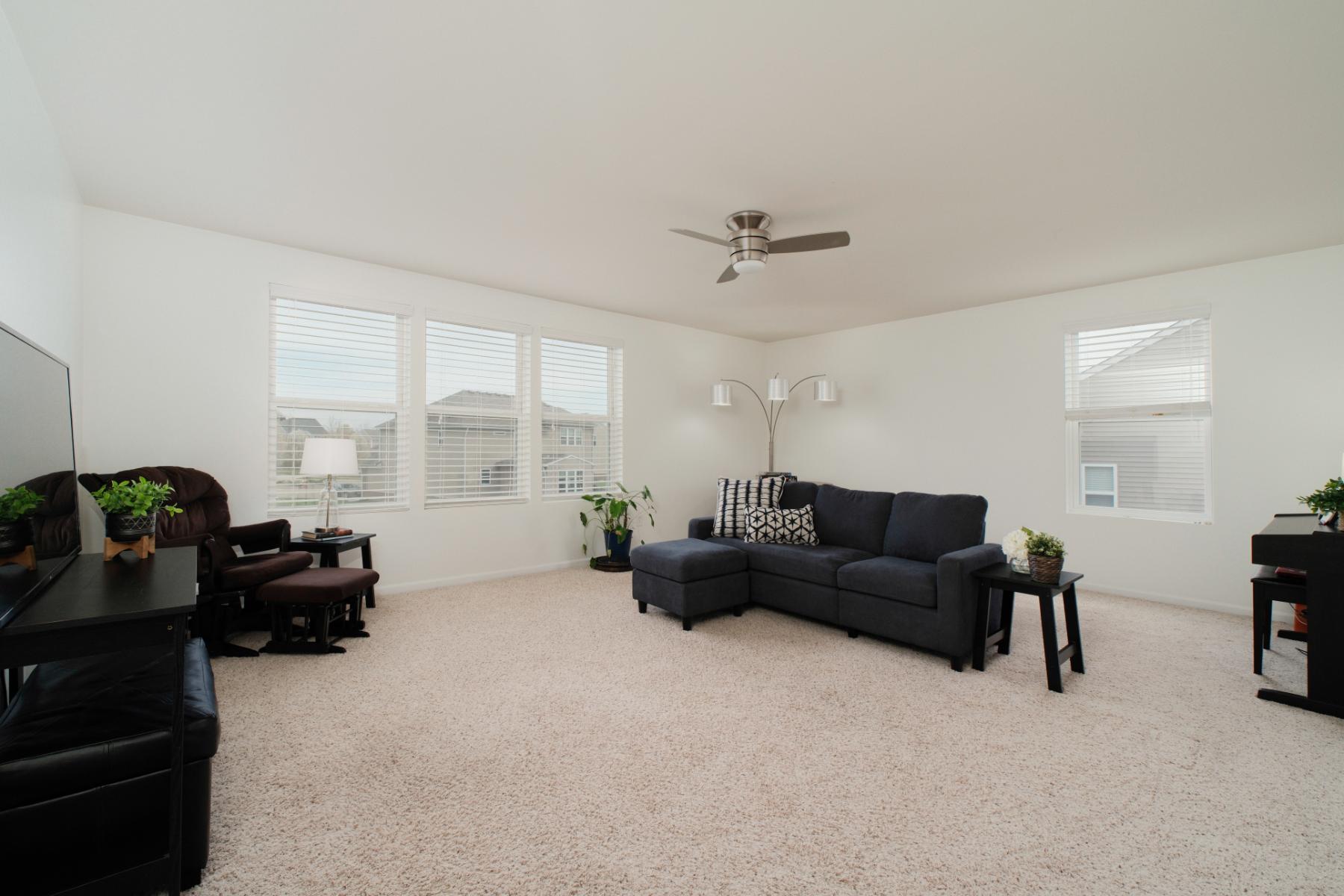  Lyon Township - 物件實景