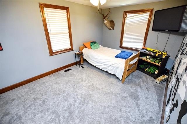 Hulbert, Oklahoma, 74441, United States, 4 Bedrooms Bedrooms, ,2 BathroomsBathrooms,Residential,For Sale,1983327