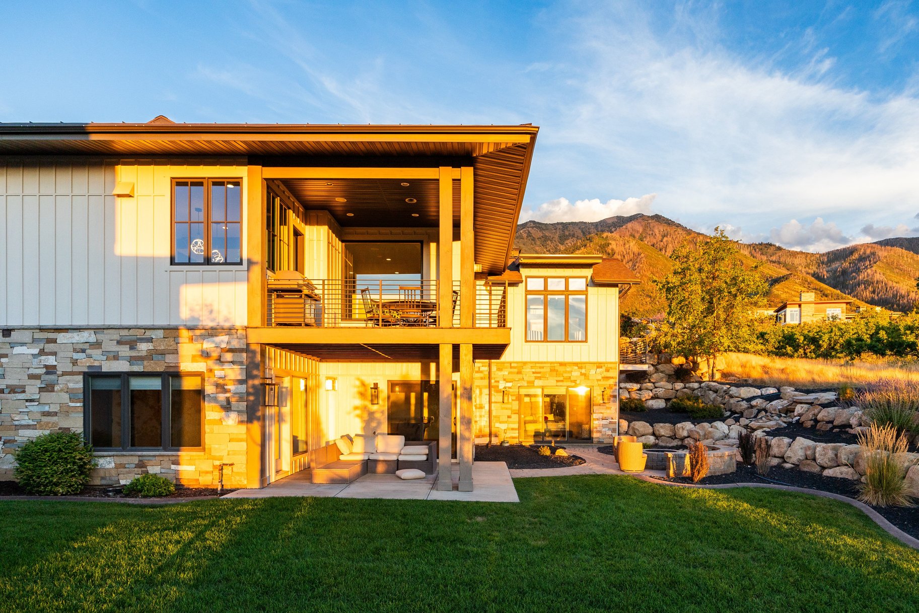  Custom-Home Quality Without the Custom-Home Wait - 物件實景