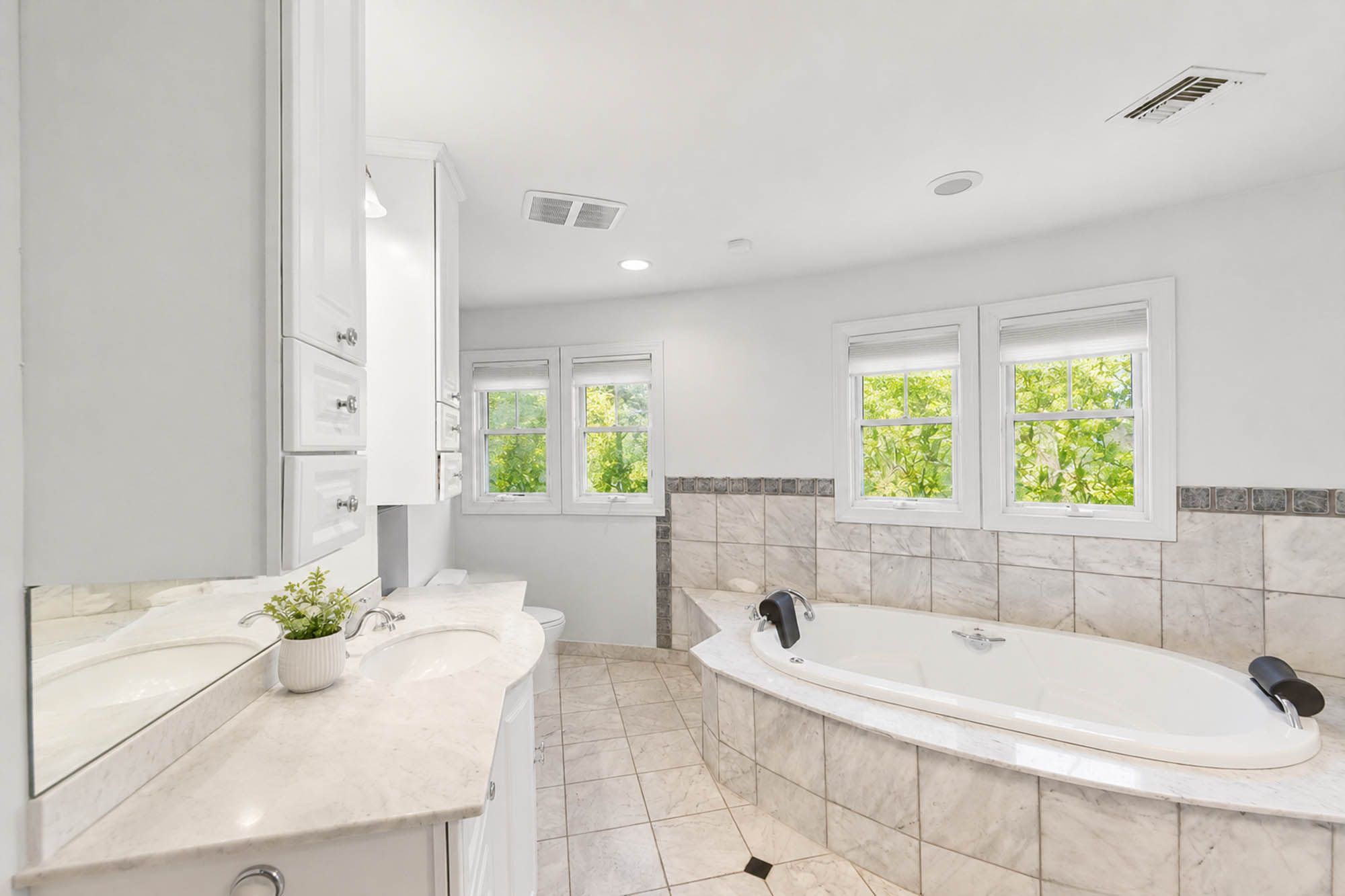  290 Dunkerhook Road, Paramus, NJ, 07652 - 物件實景