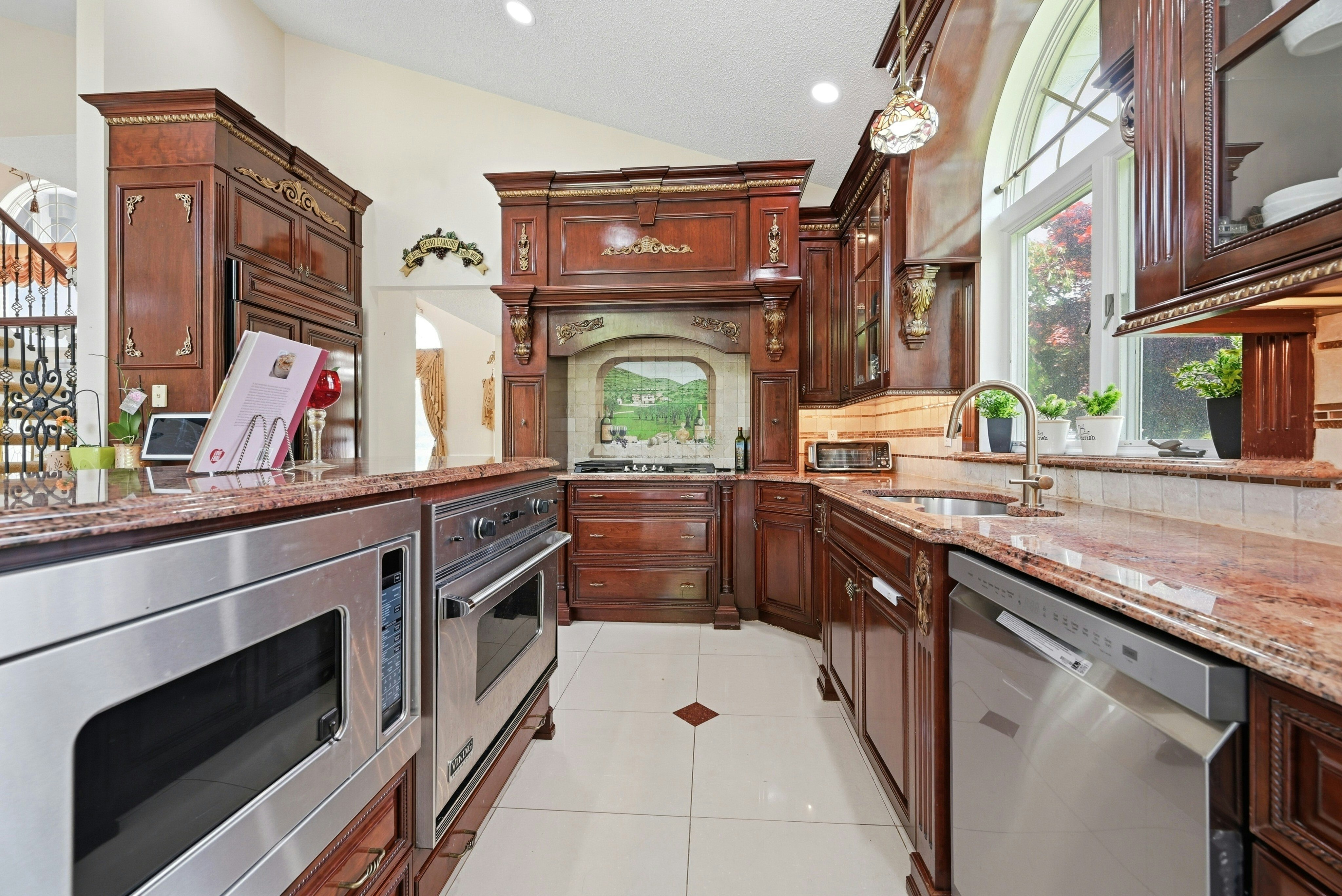  12 Phillips Lane, Lake Grove, NY, 11755 - 物件實景