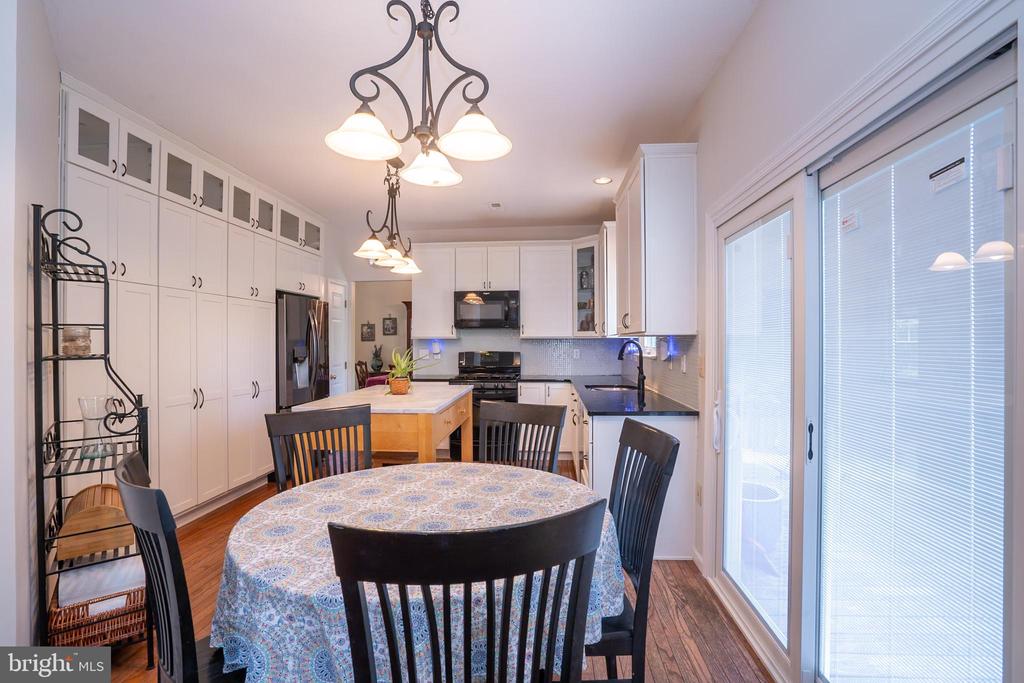 Princeton, New Jersey, 08540, United States, 4 Bedrooms Bedrooms, ,3 BathroomsBathrooms,Residential,For Sale,1977761