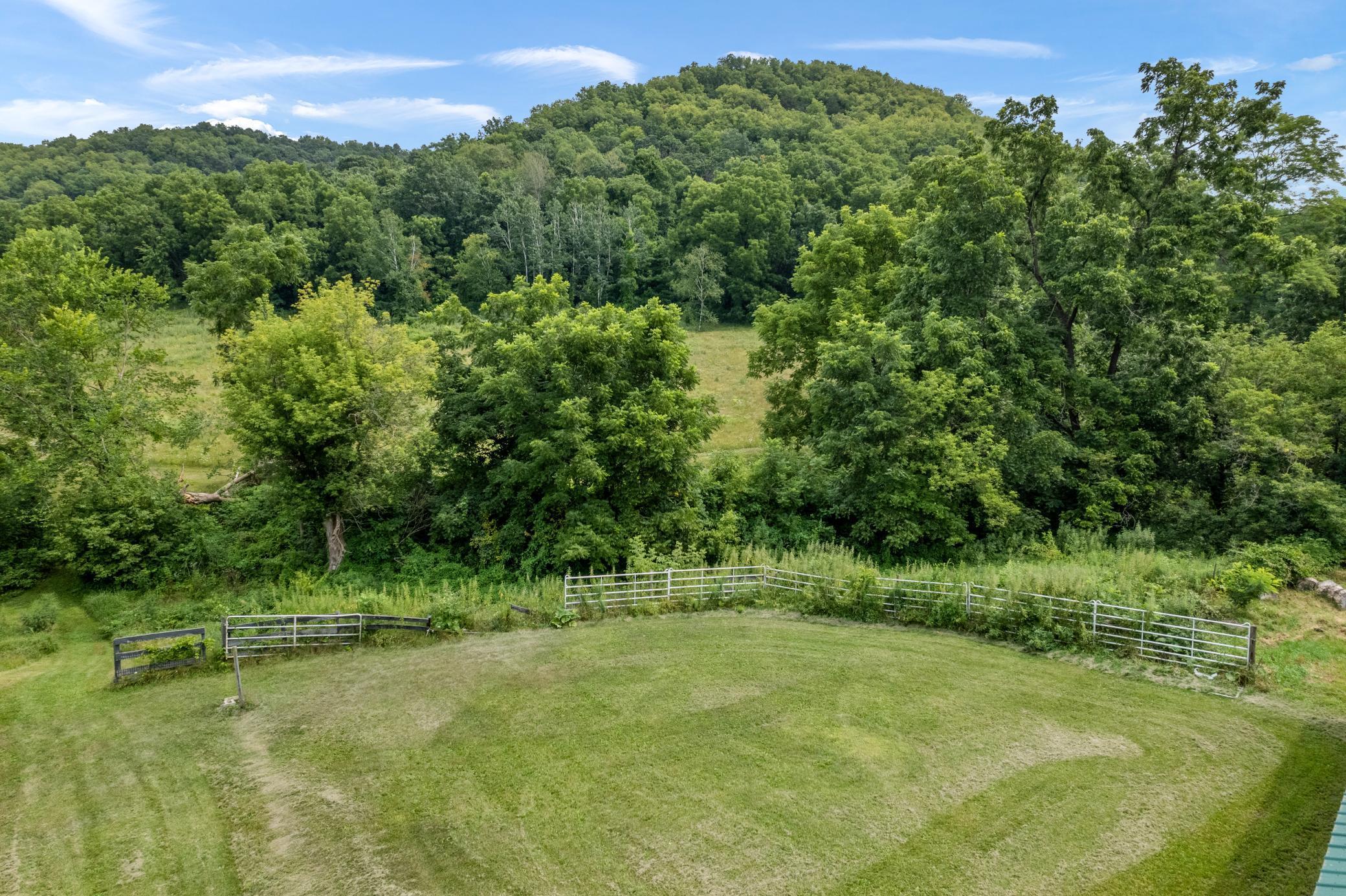 Winona, Minnesota, 55987, United States, 5 Bedrooms Bedrooms, ,2 BathroomsBathrooms,Residential,For Sale,2005788