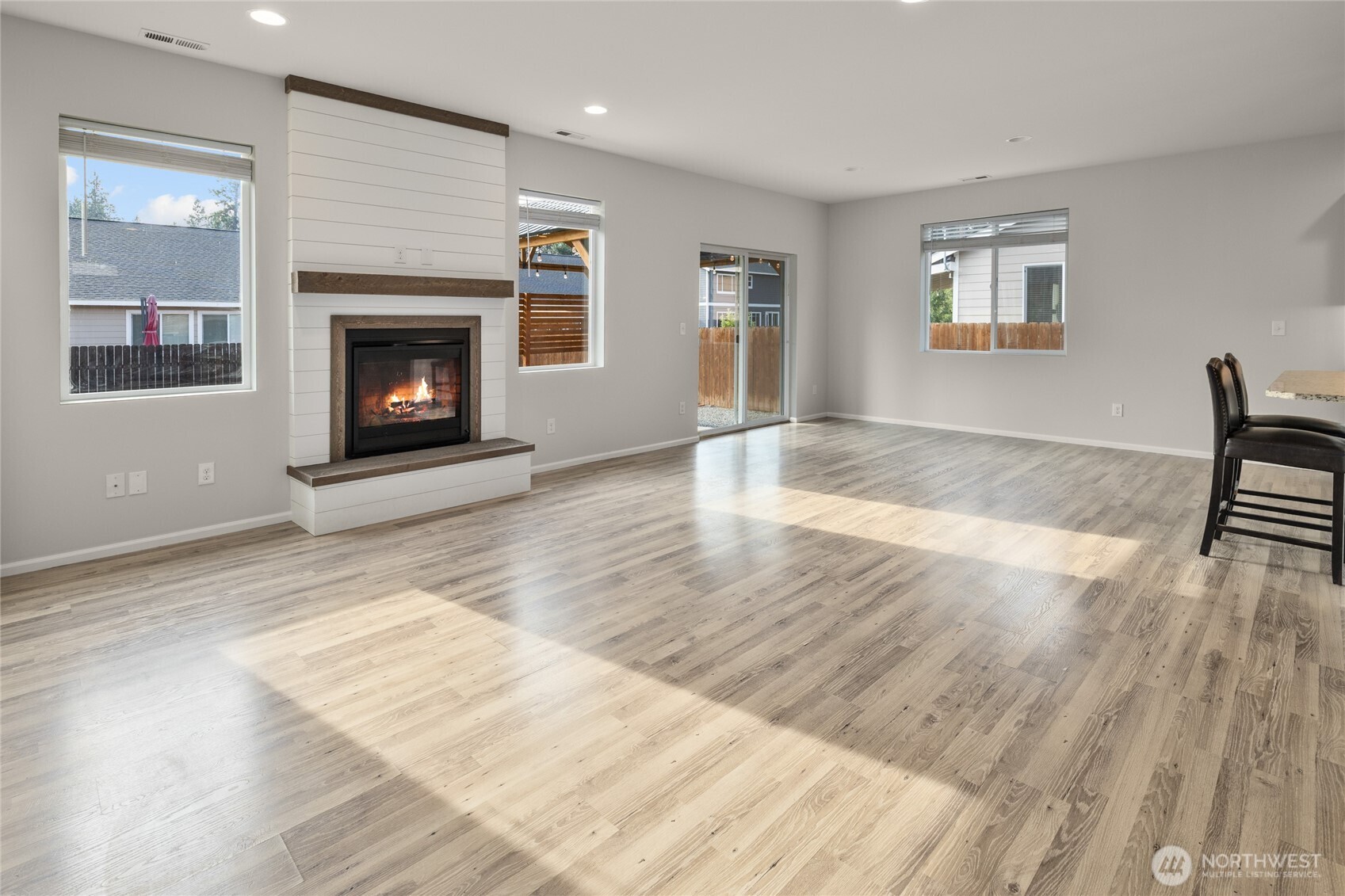 Cle Elum, Washington, 98922, United States, 3 Bedrooms Bedrooms, ,1 BathroomBathrooms,Residential,For Sale,1935300