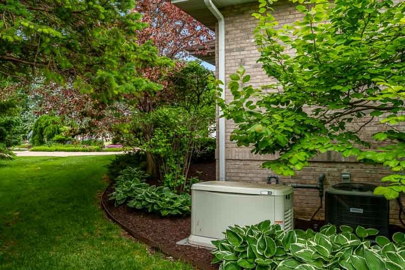 Machesney Park, Illinois, 61115, United States, 4 Bedrooms Bedrooms, ,5 BathroomsBathrooms,Residential,For Sale,2048172