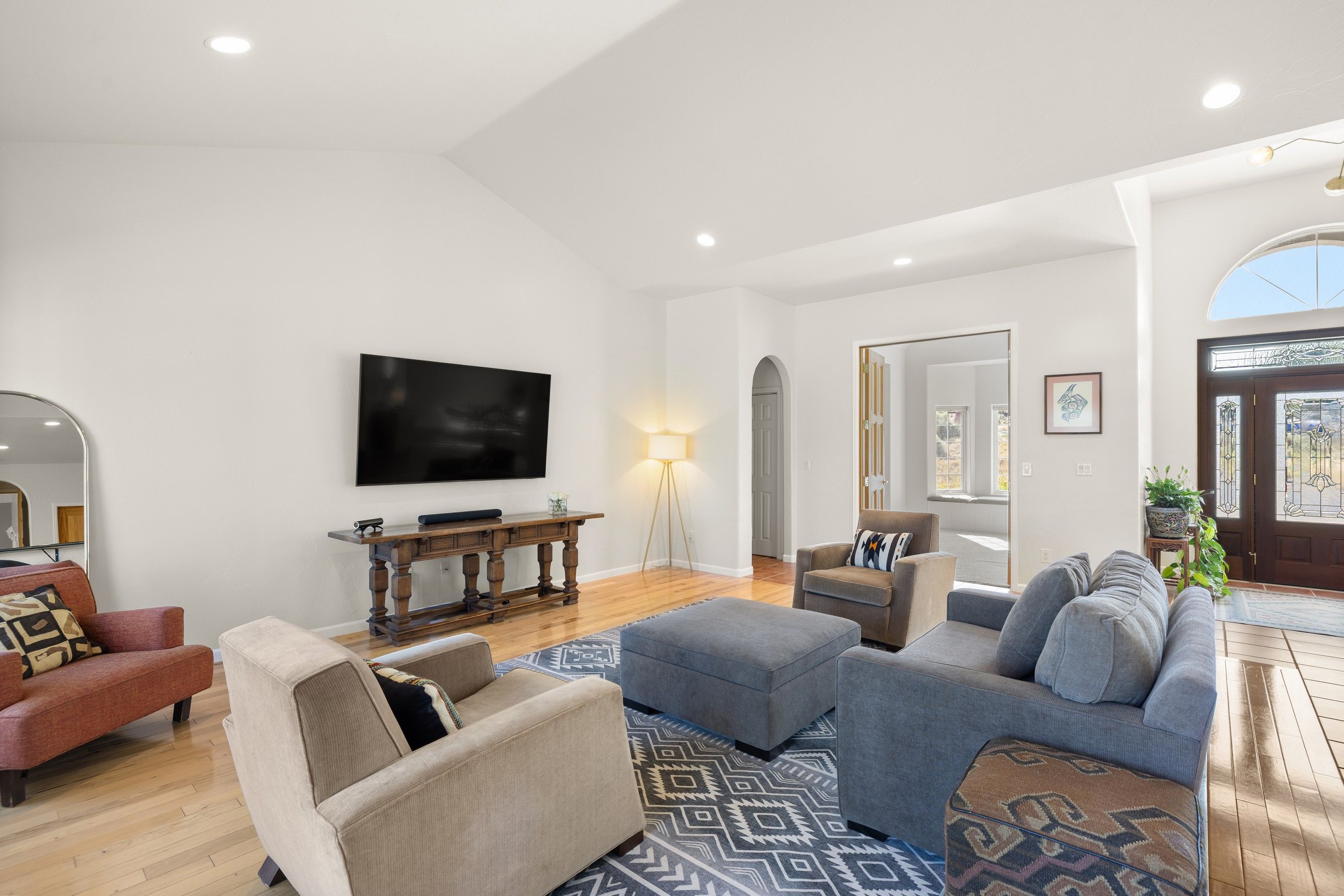  Move-In Ready Mountain Living - 物件實景