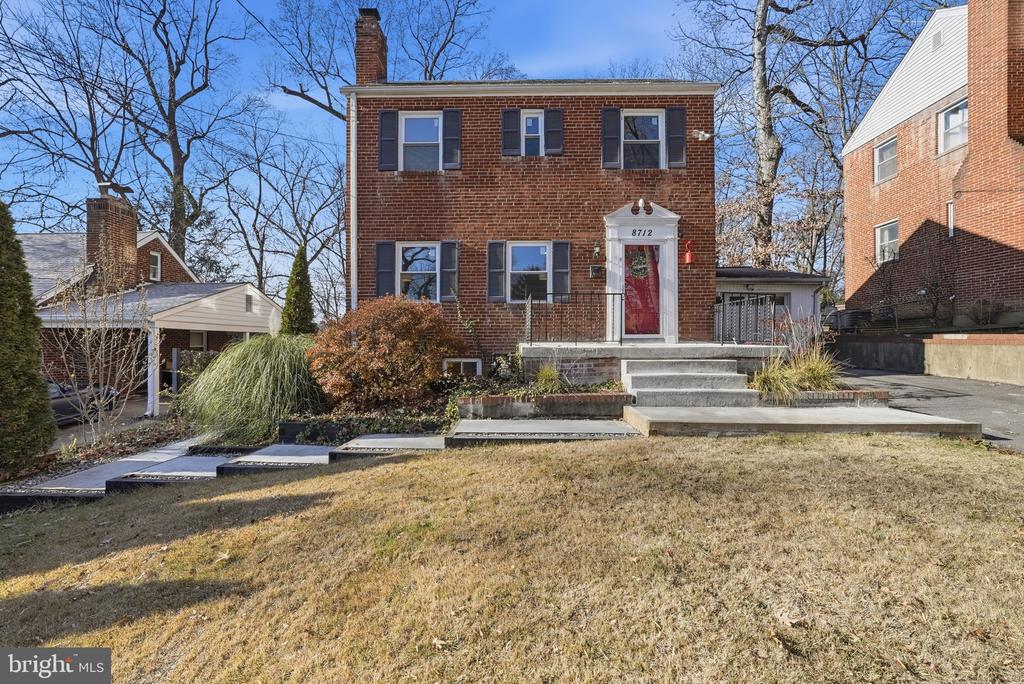 Silver Spring, Maryland, 20901, United States, 4 Bedrooms Bedrooms, ,3 BathroomsBathrooms,Residential,For Sale,2002464