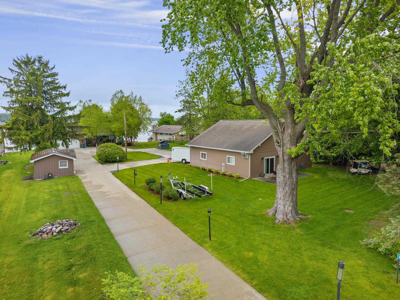 Markesan, Wisconsin, 53946, United States, 5 Bedrooms Bedrooms, ,4 BathroomsBathrooms,Residential,For Sale,2023665