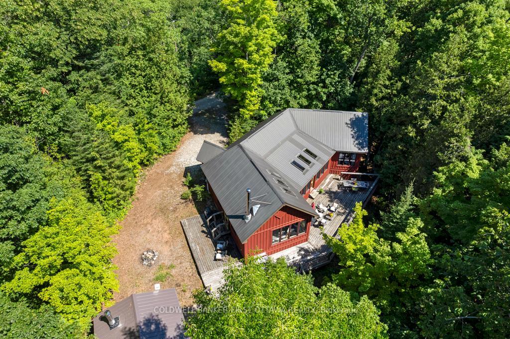 FRONTENAC, Ontario, K0H 2J0, CA, 3 Bedrooms Bedrooms, ,Residential,For Sale,1902002