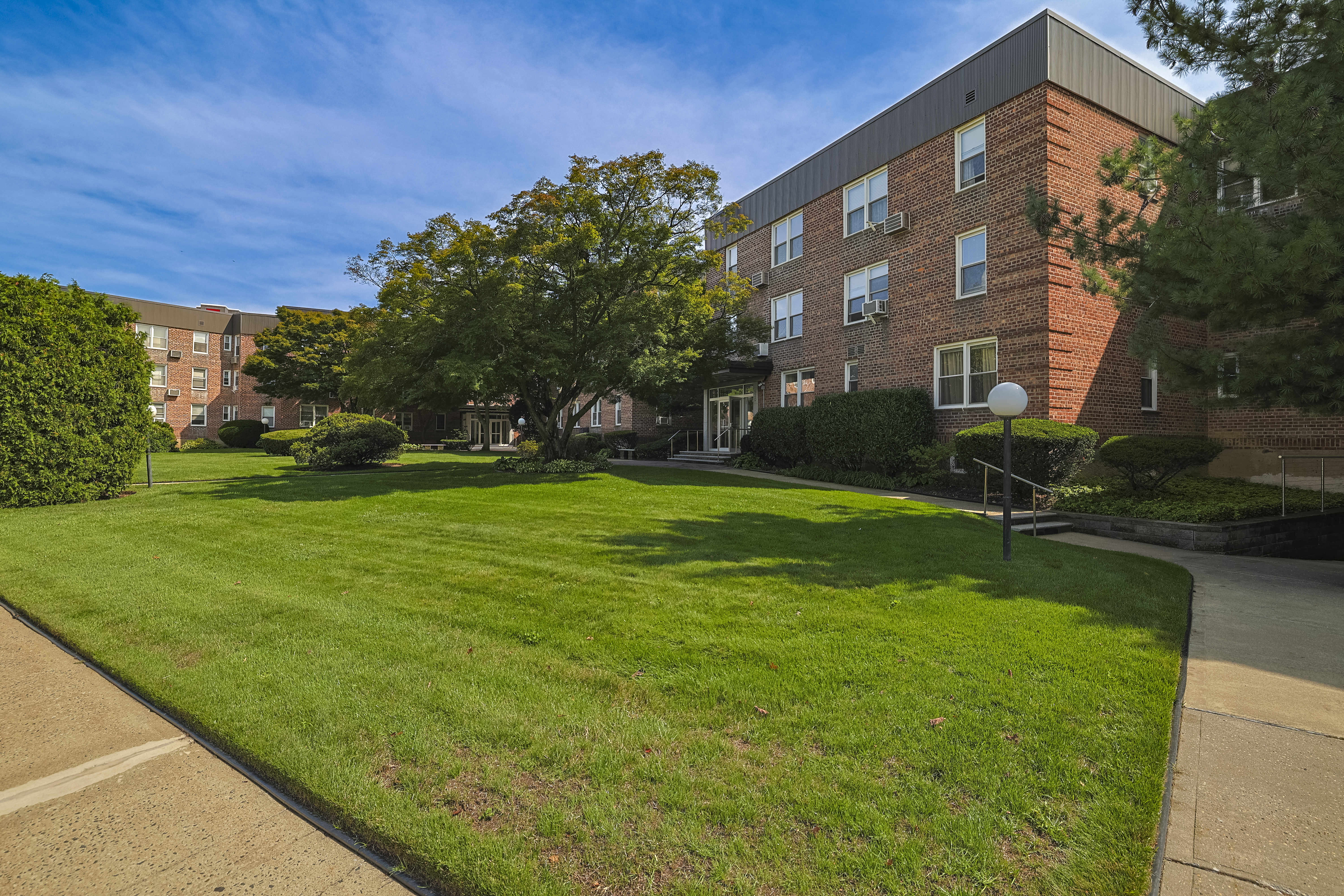  530 Dubois Avenue, Valley Stream, NY, 11581 - 物件實景